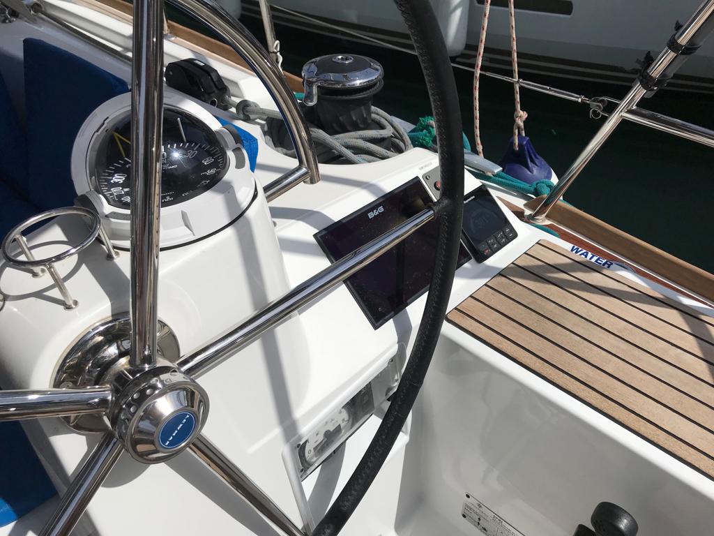 Photo #12 - Sun Odyssey 519 (Alboran Prosecco (Majorca)) in Palma - 10519