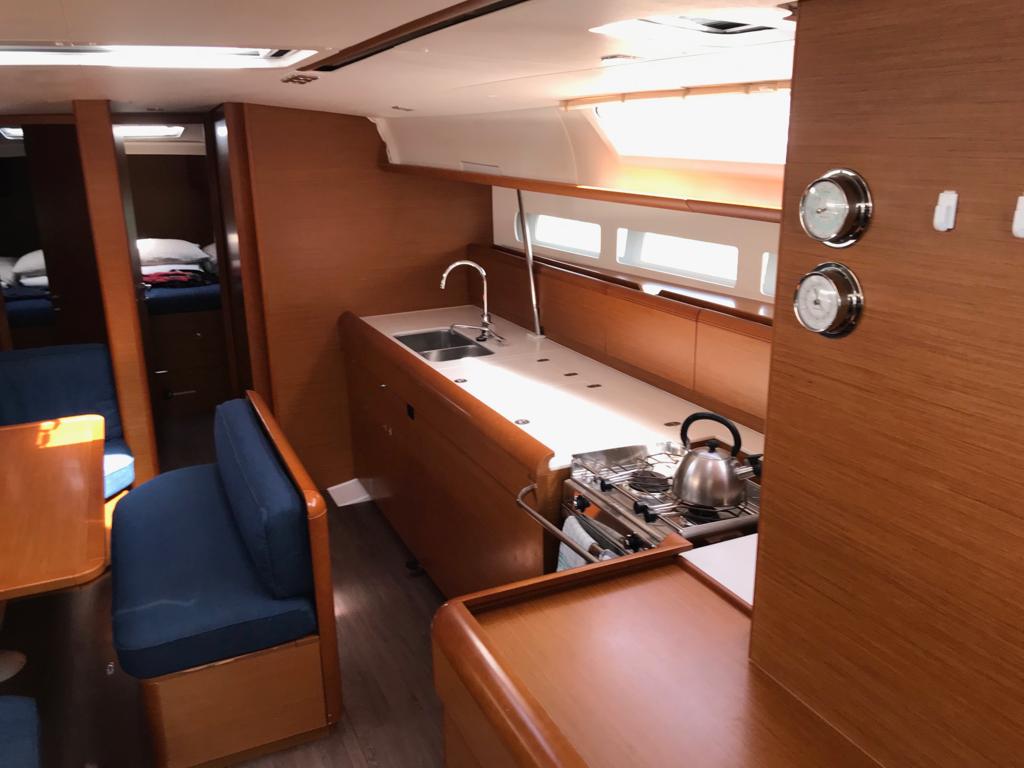 Photo #8 - Sun Odyssey 519 (Alboran Prosecco (Majorca)) in Palma - 10519