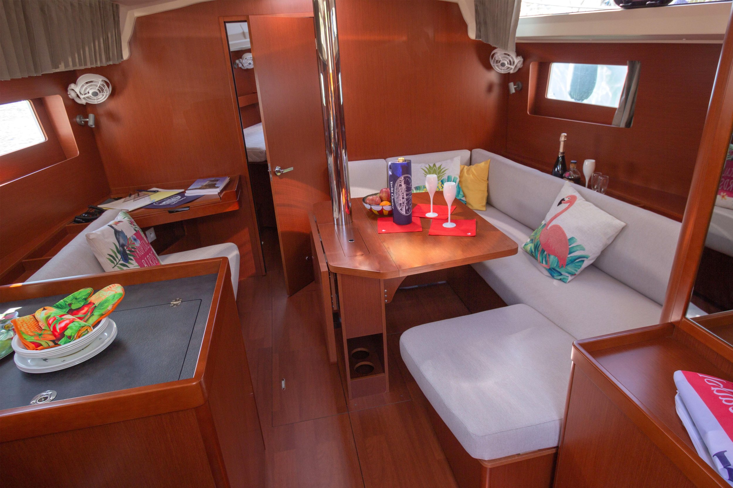 Photo #6 - Oceanis 41.1 (Poison) en la Spezia - 6225