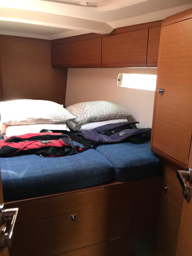 Photo #10 - Sun Odyssey 519 (Alboran Prosecco (Majorca)) in Palma - 10519