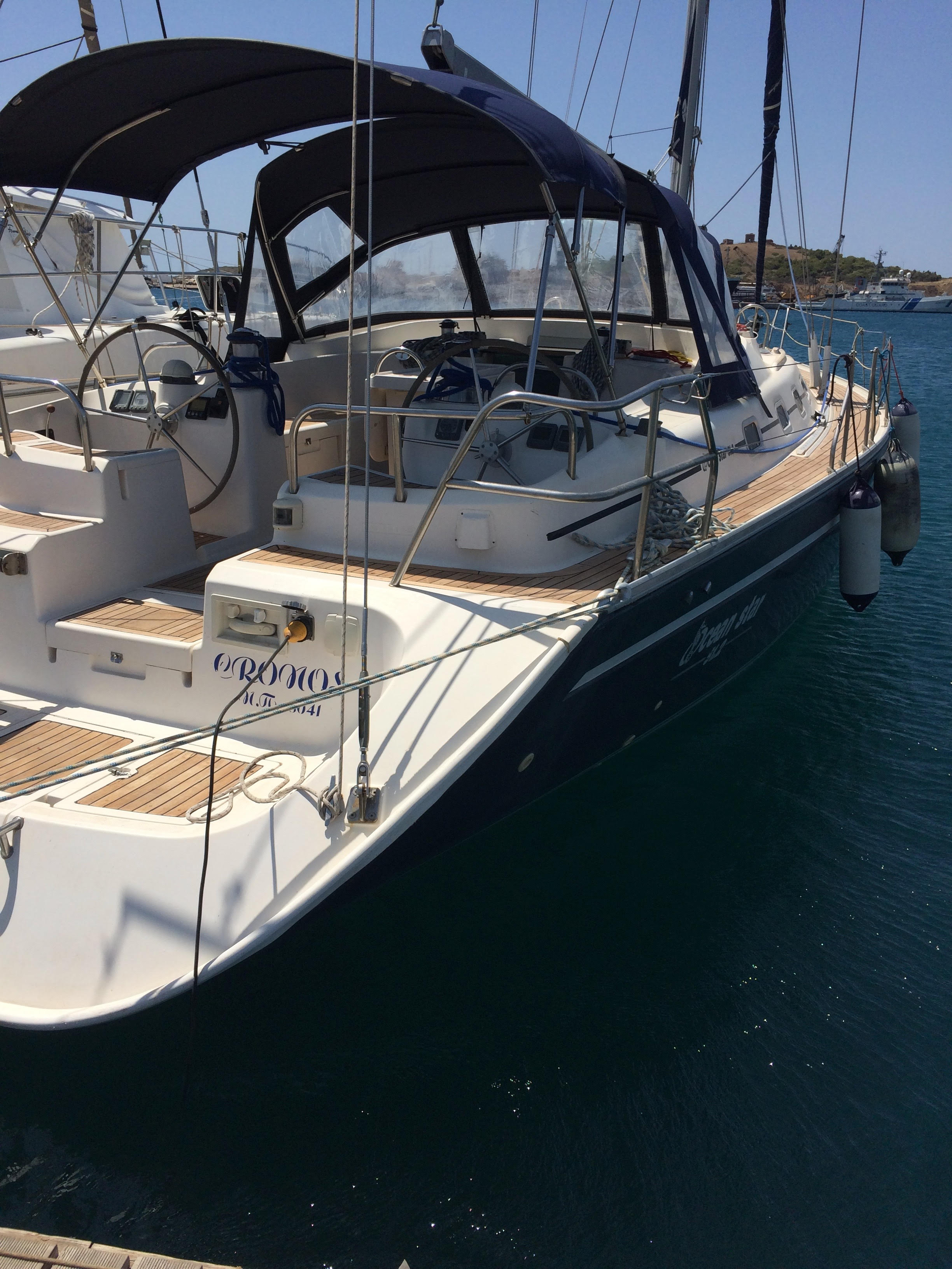 Photo #10 - Ocean Star 51.2 (Cronos) en Lavrion - 17331