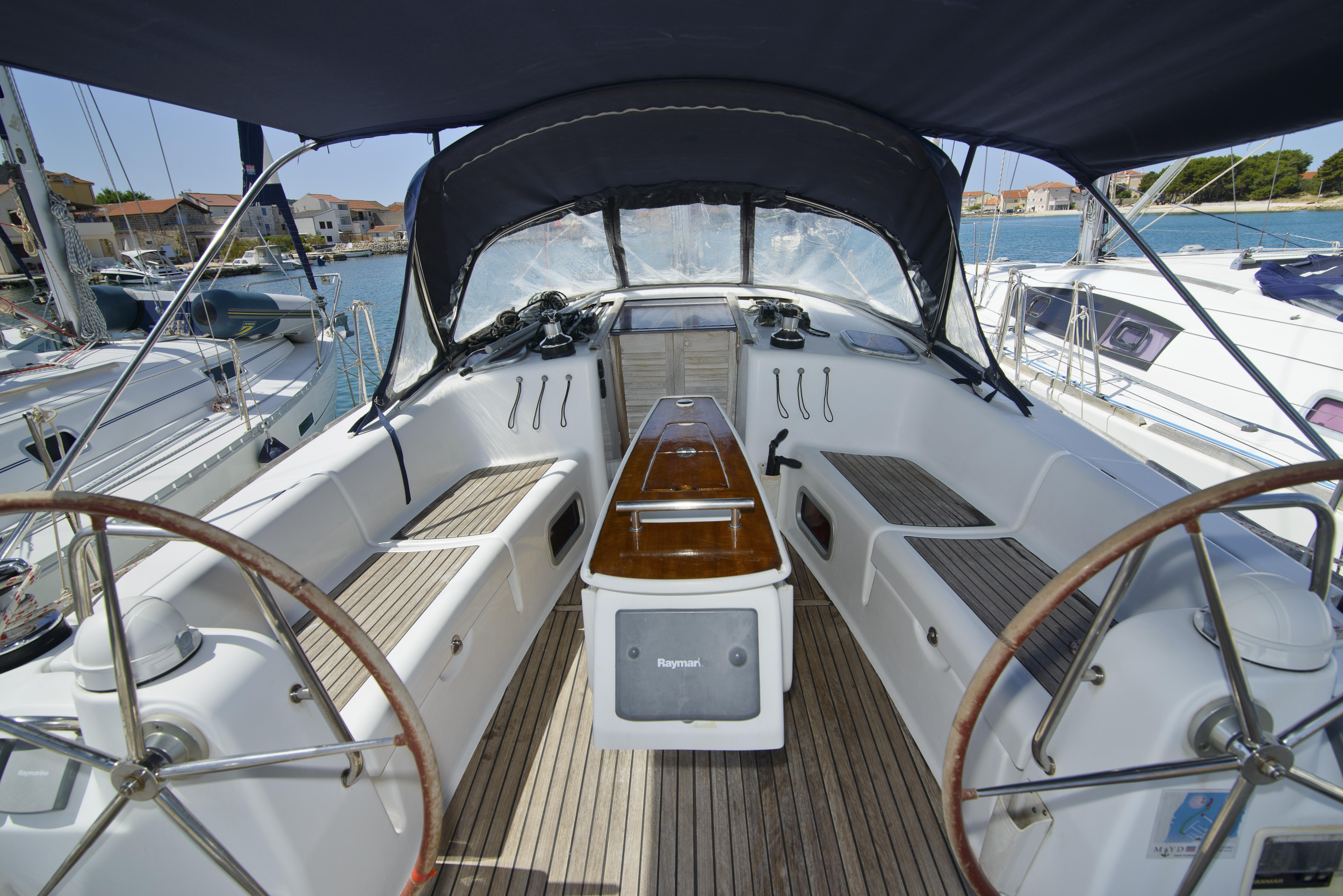 Photo #7 - Beneteau Oceanis 43 (SAPHISO II) en Murter - 15631
