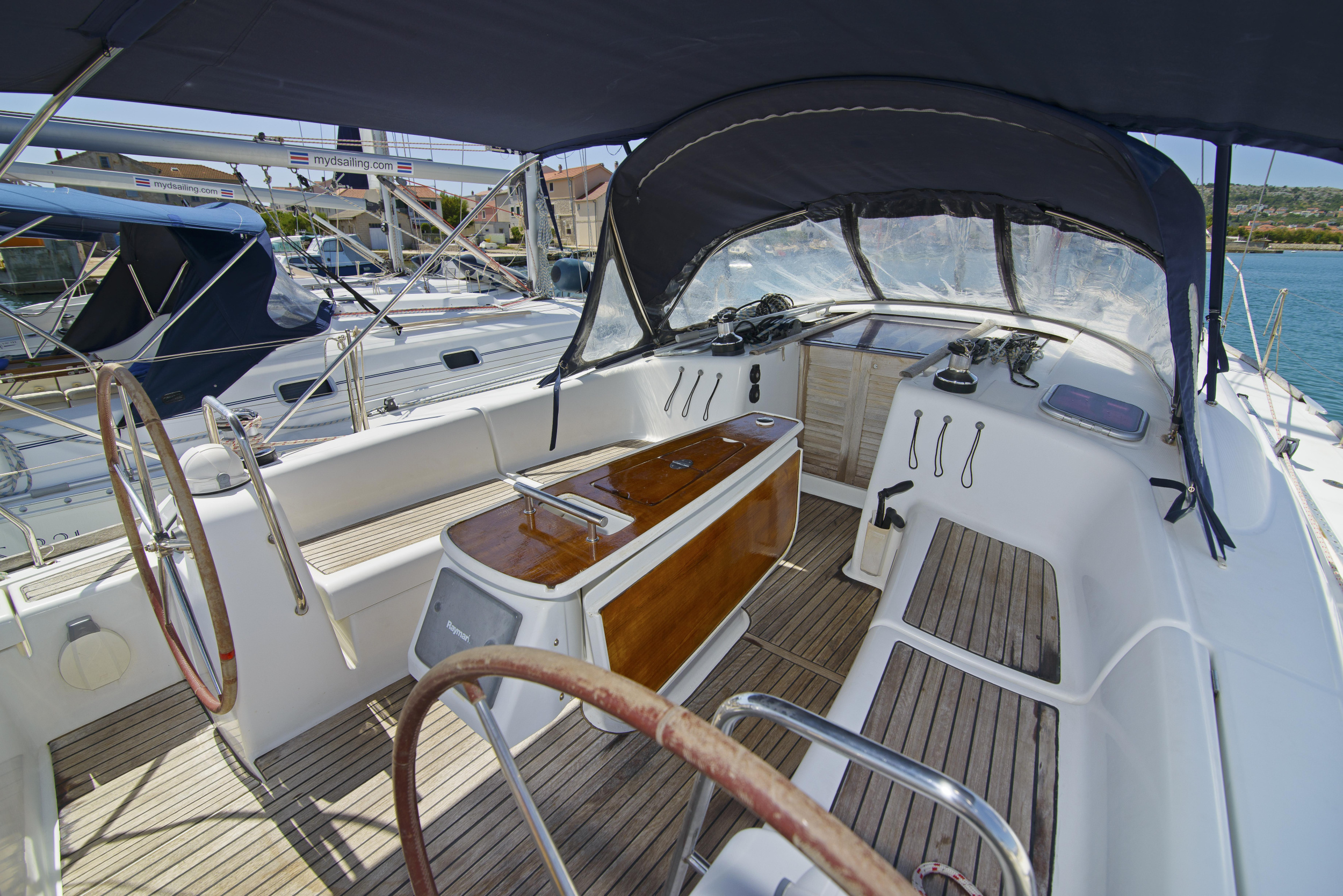 Photo #5 - Beneteau Oceanis 43 (Mataa) in Murter - 5410