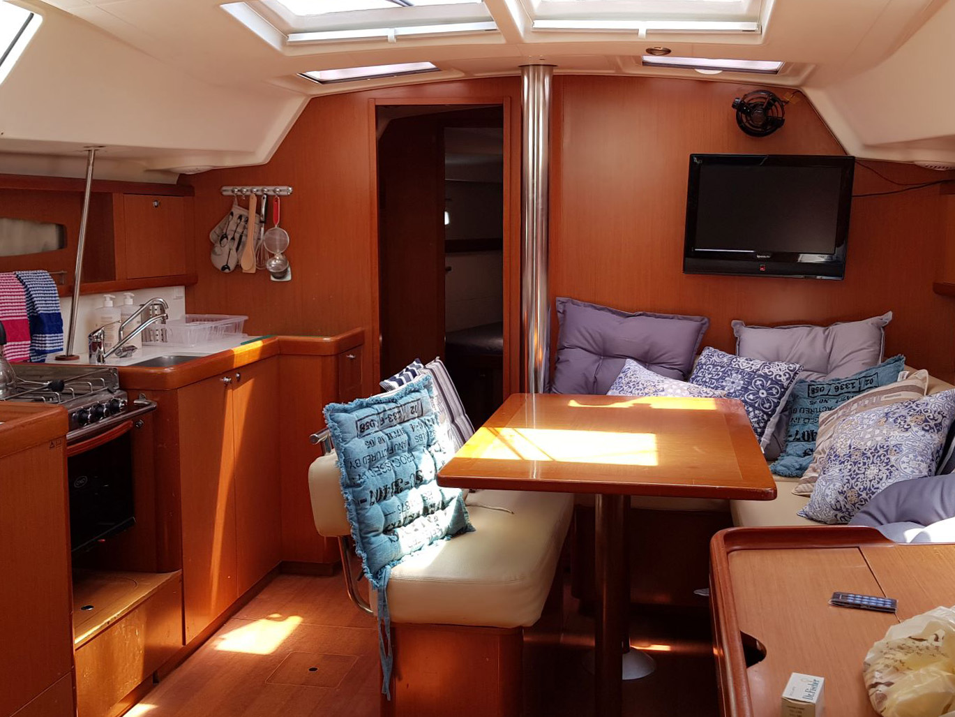 Photo #3 - Oceanis 46 (Sifnos 46.1) en Atenas - 17404
