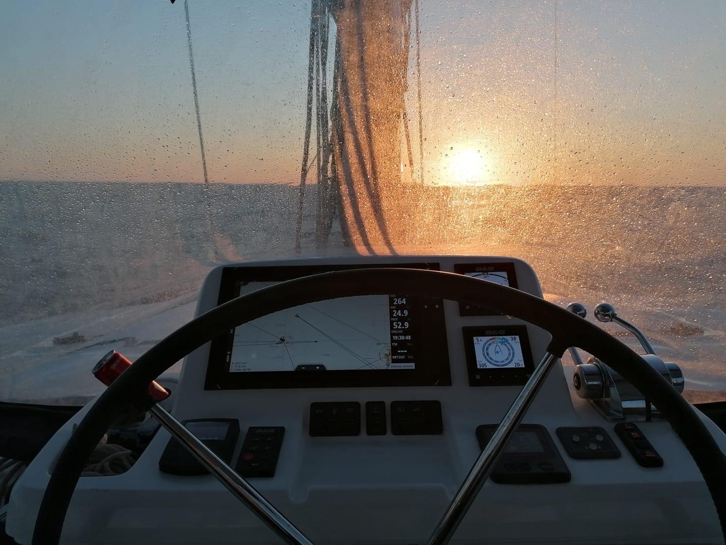 Photo #7 - Lagoon 50 (Colibrì Platinum Service) en Castellammare di Stabia - 13855