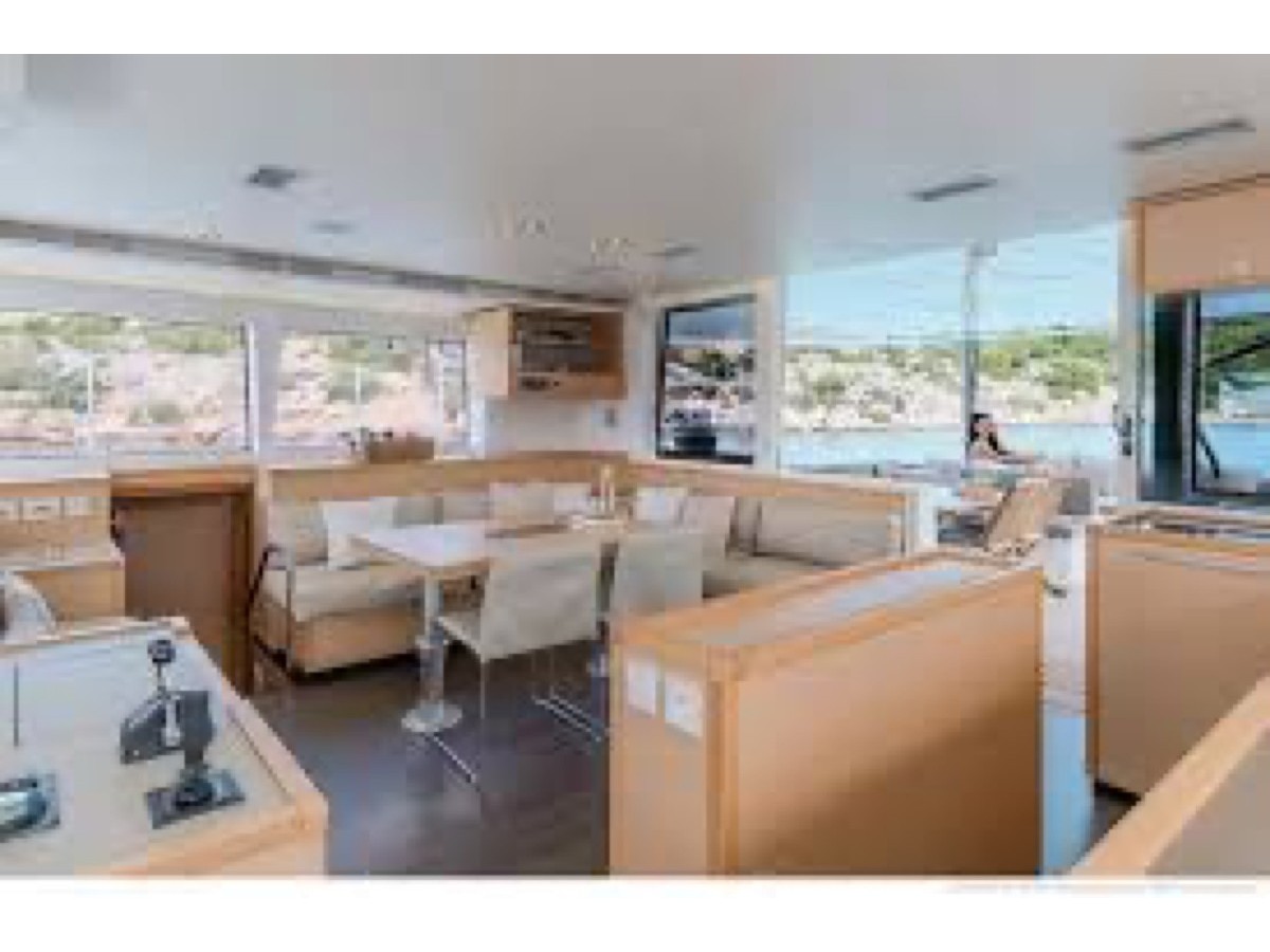 Photo #6 - Lagoon 560 (Adeia II) in Portisco - 17432