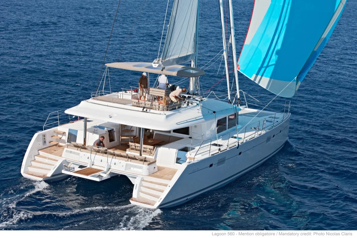 Lagoon 560 (Adeia II)  - 3