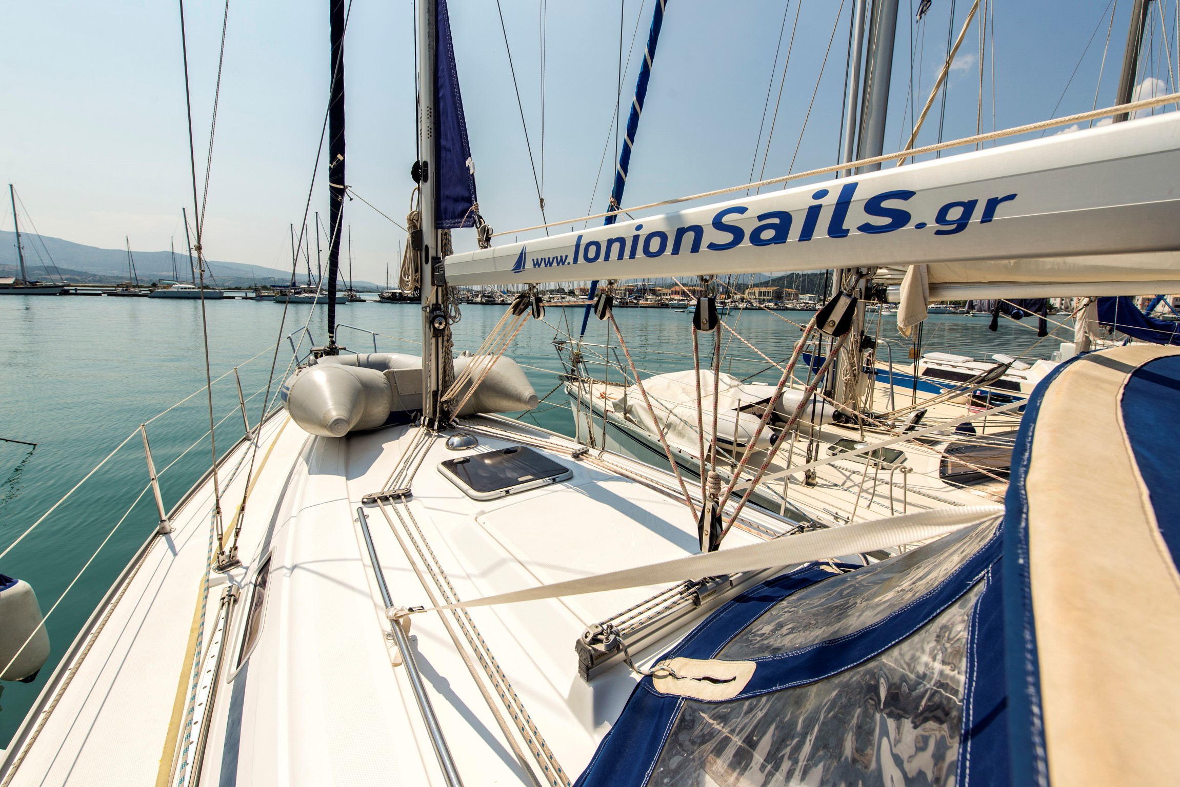 Photo #11 - Bavaria 36 (Arcobaleno) en Ladochori - 17479