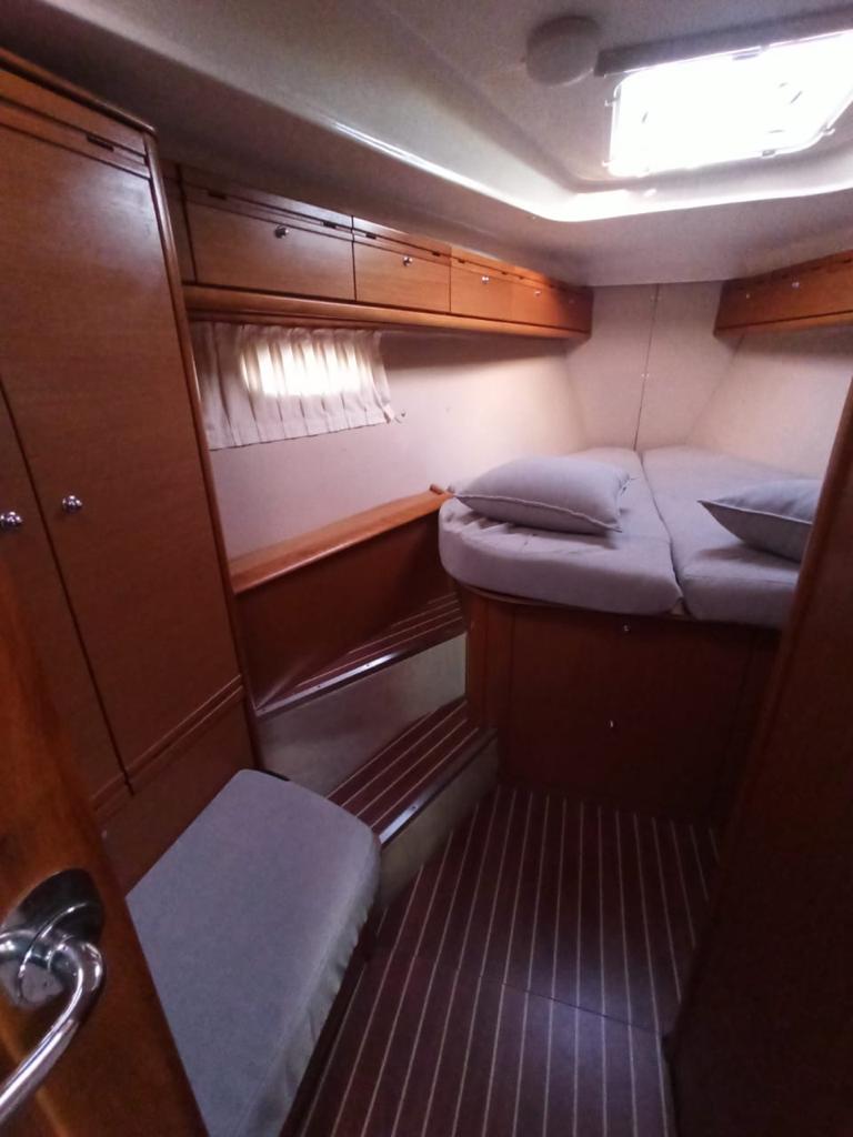 Photo #7 - Bavaria 40 Cruiser (Santana) in Volos - 17486