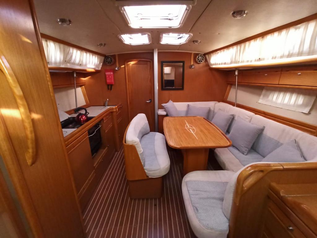Photo #9 - Bavaria 40 Cruiser (Santana) in Volos - 17486