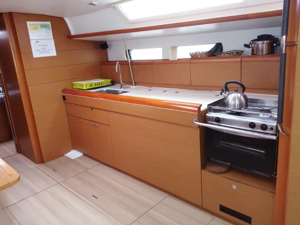 Photo #7 - Sun Odyssey 469 (Tintabella) in Athen - 17504