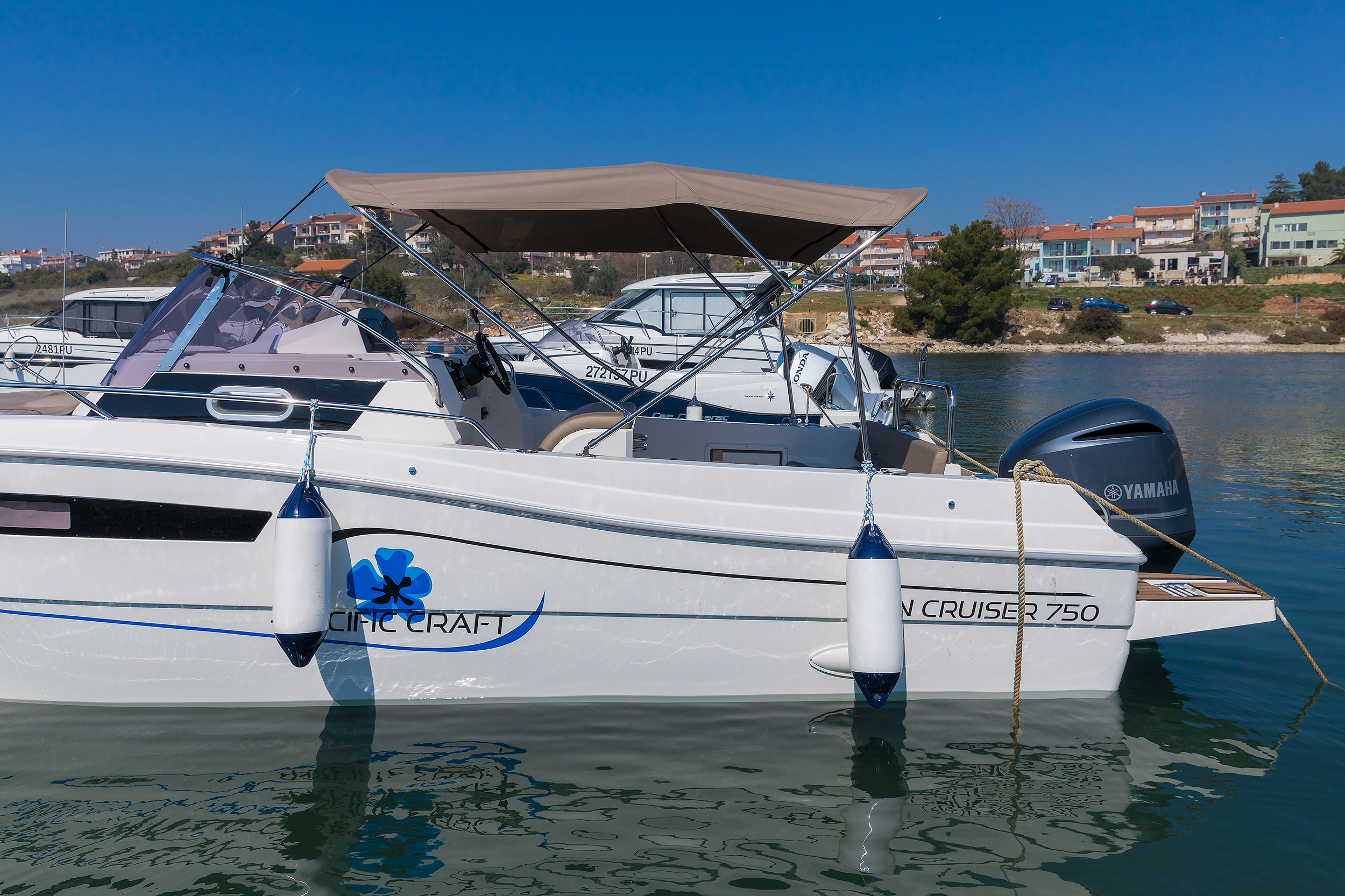 Photo #16 - Pacific Craft 750 Sun Cruiser (No name) en Pula - 17505