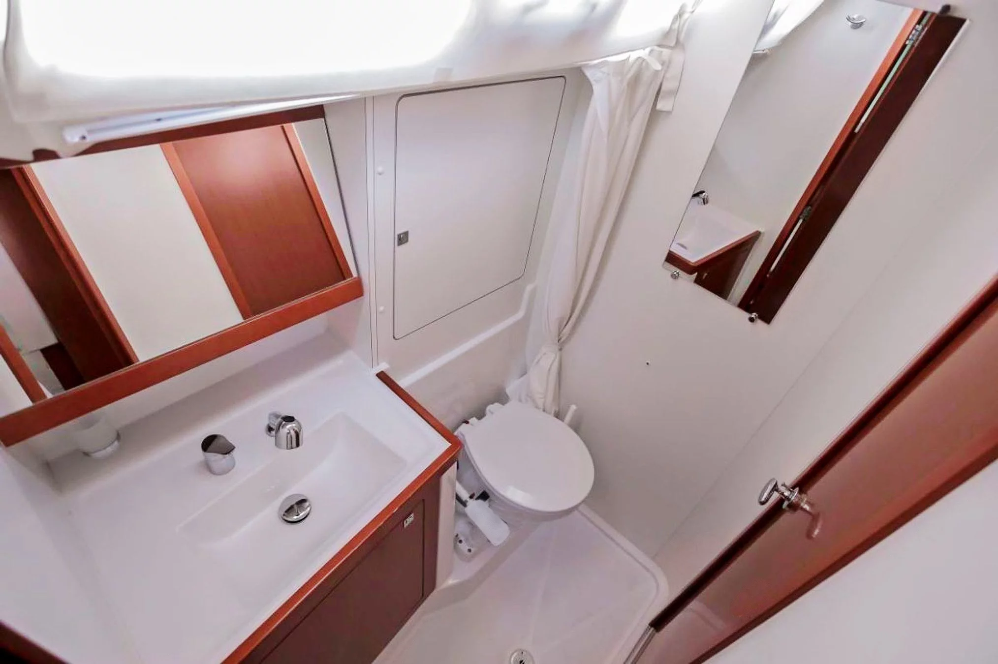 Beneteau Oceanis 48 (JACKPOT)  - 12