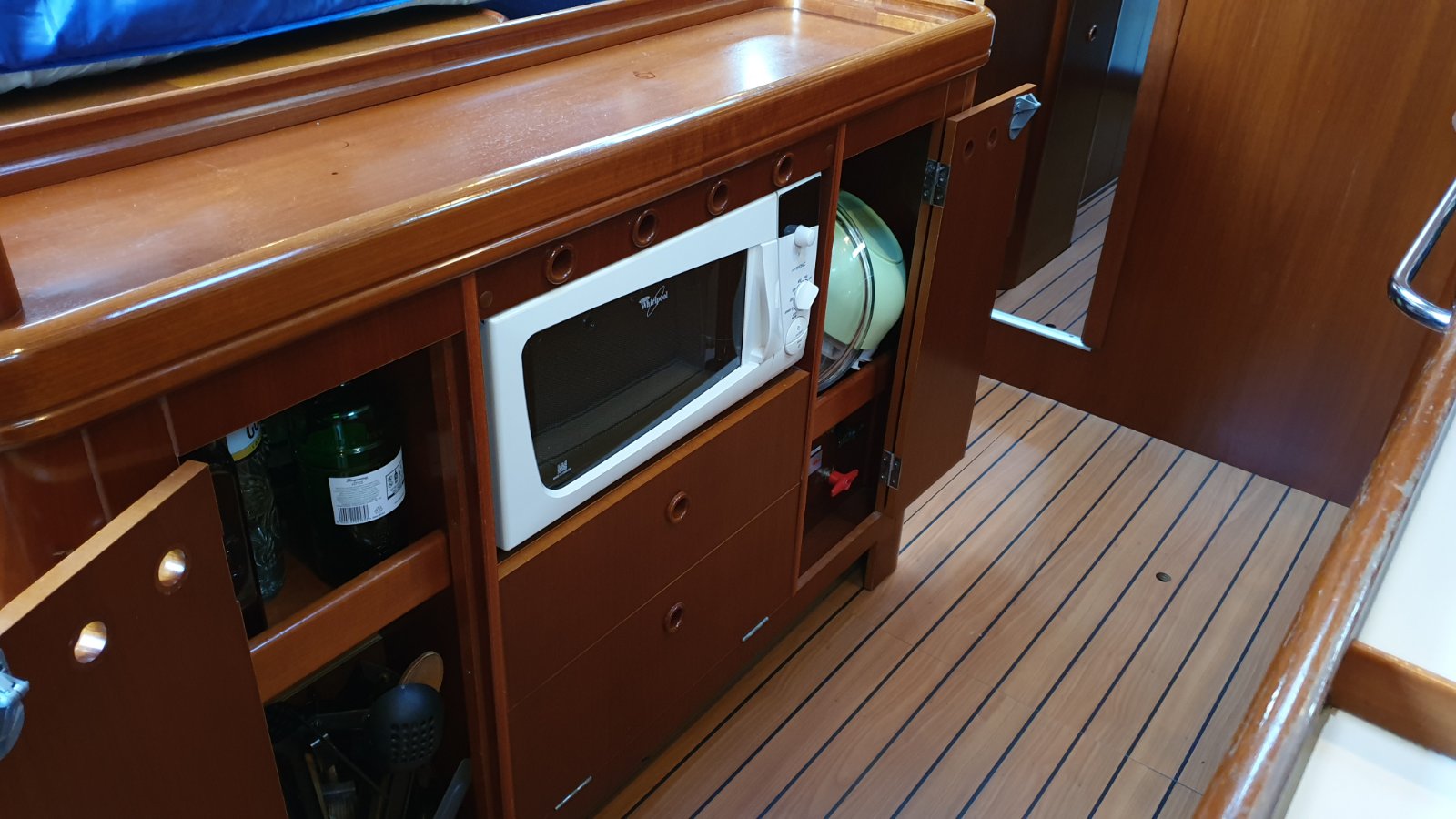 Photo #6 - Beneteau 50 (INTERMEZZO) in Nikiti - 61306