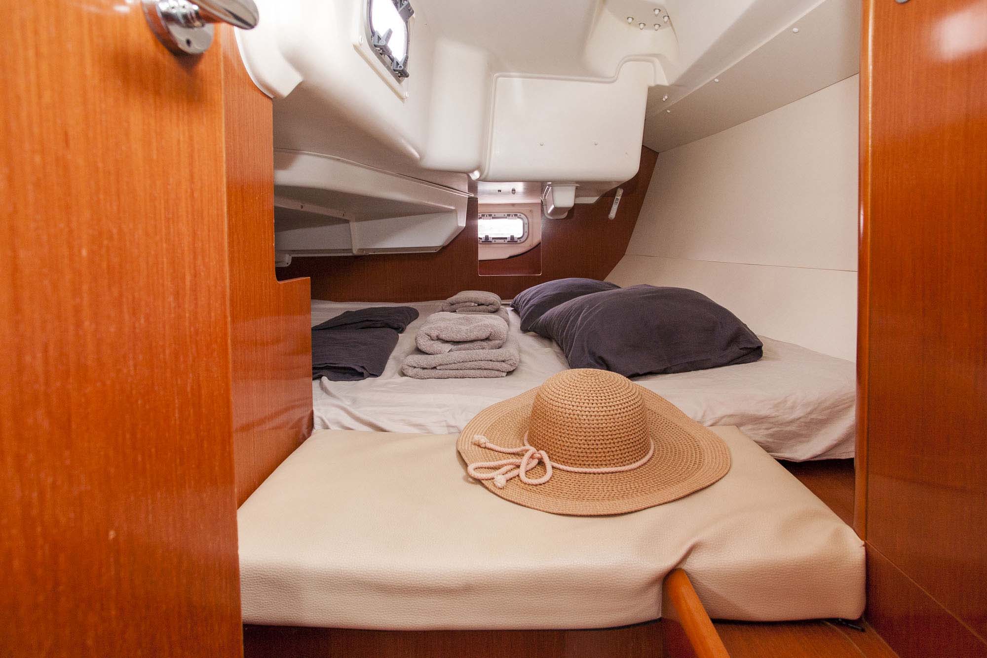 Photo #8 - Oceanis 31 (Moody Blues) en Lefkada - 4860