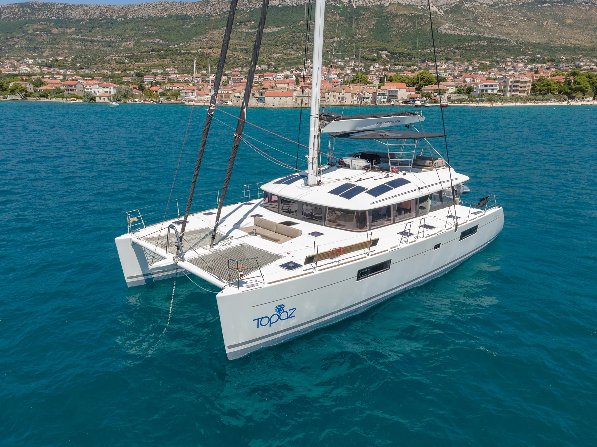 Lagoon 560 S2 (TOPAZ)  - 23