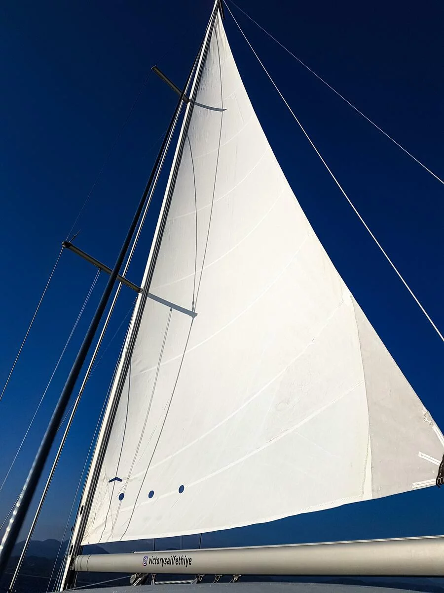Oceanis Clipper 393 (Victory Sail)  - 11