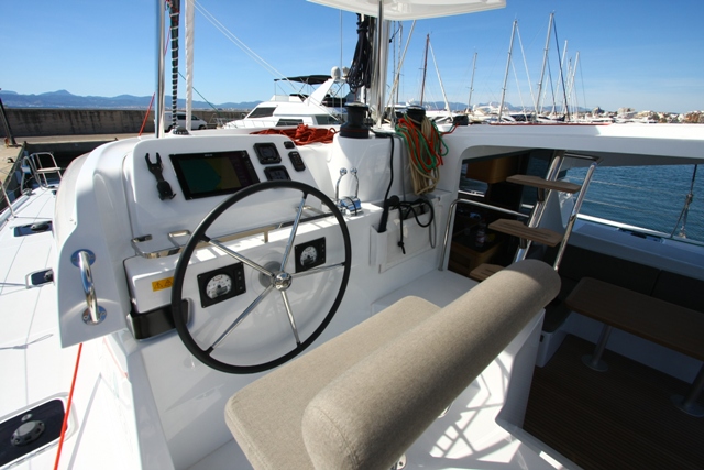 Photo #5 - Lagoon 42 (Tato) en la Spezia - 17543