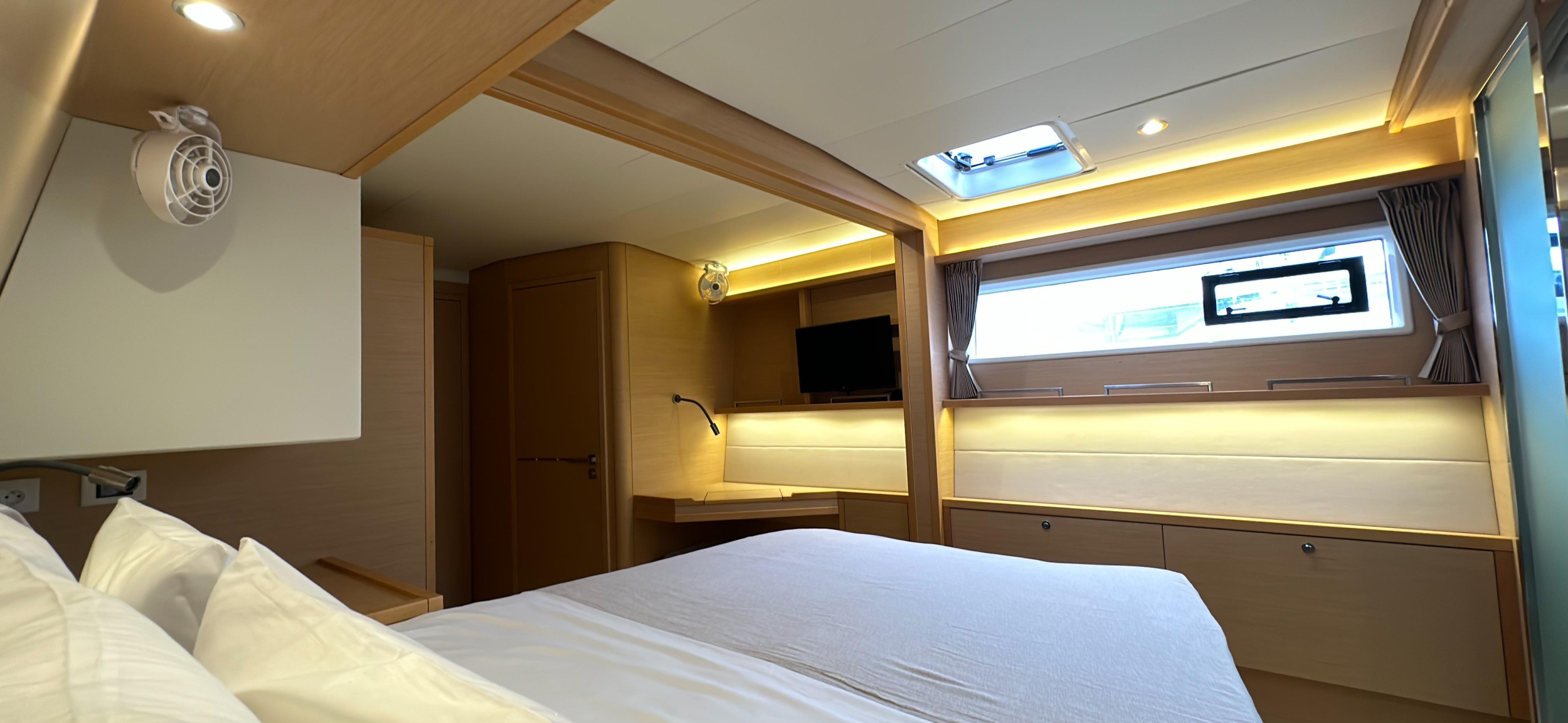 Photo #13 - Lagoon 560 S2 (Taipan) in Portisco - 21468