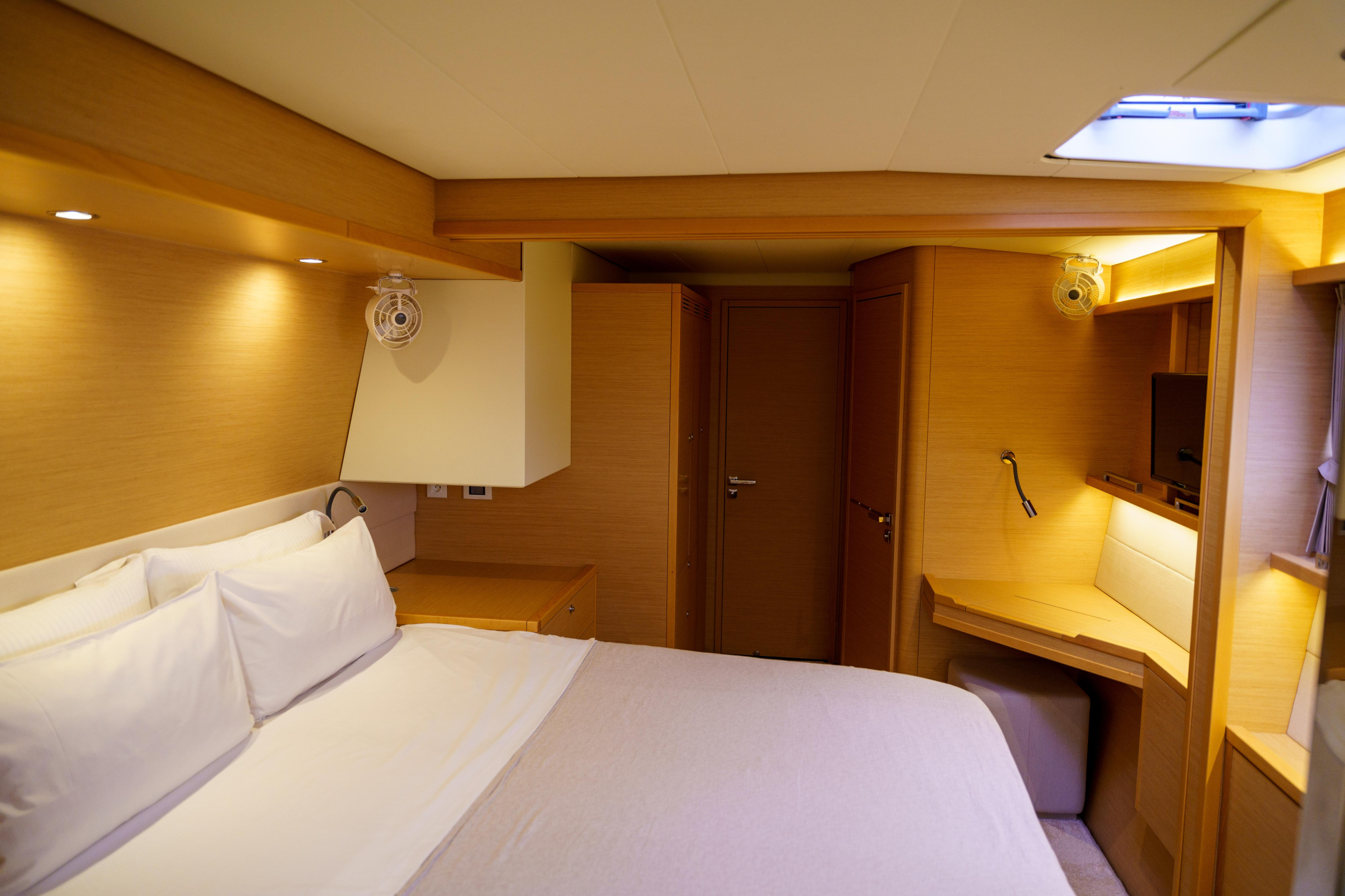 Photo #16 - Lagoon 560 S2 (Taipan) in Portisco - 21468