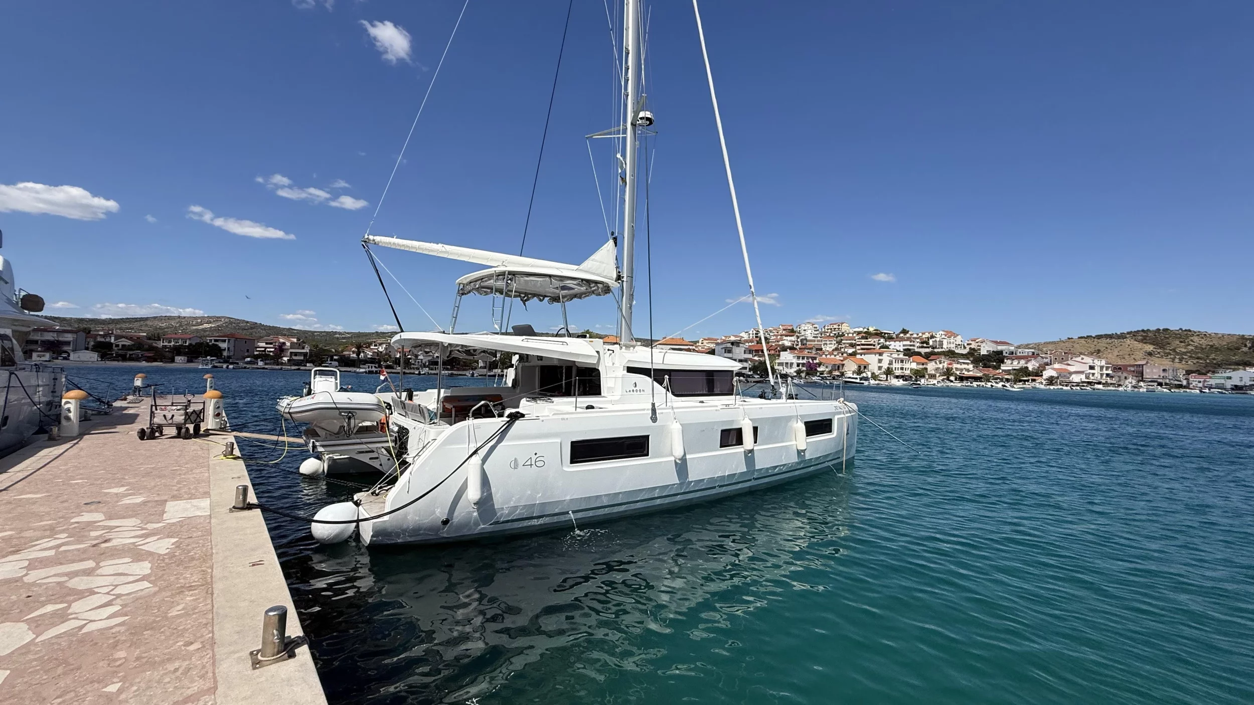 Lagoon 46 (FRIEDA)  - 18