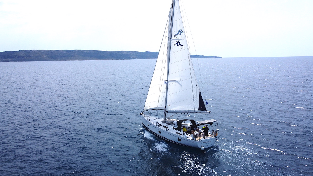 Photo #6 - Hanse 458 (Melusine) in Lavrion - 12261
