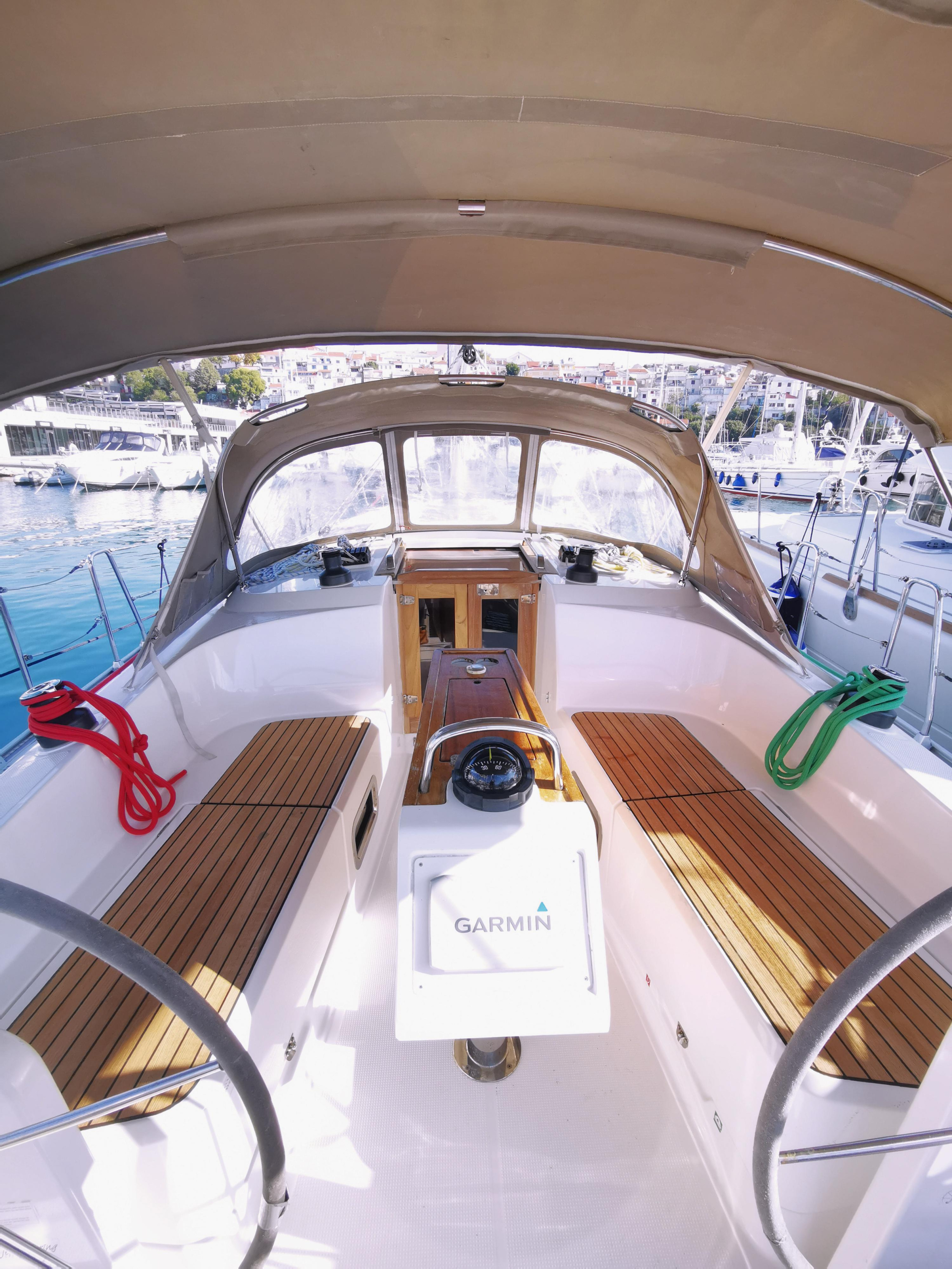Photo #13 - Bavaria Cruiser 37 (Maci) en Novi Vinodolski - 24945