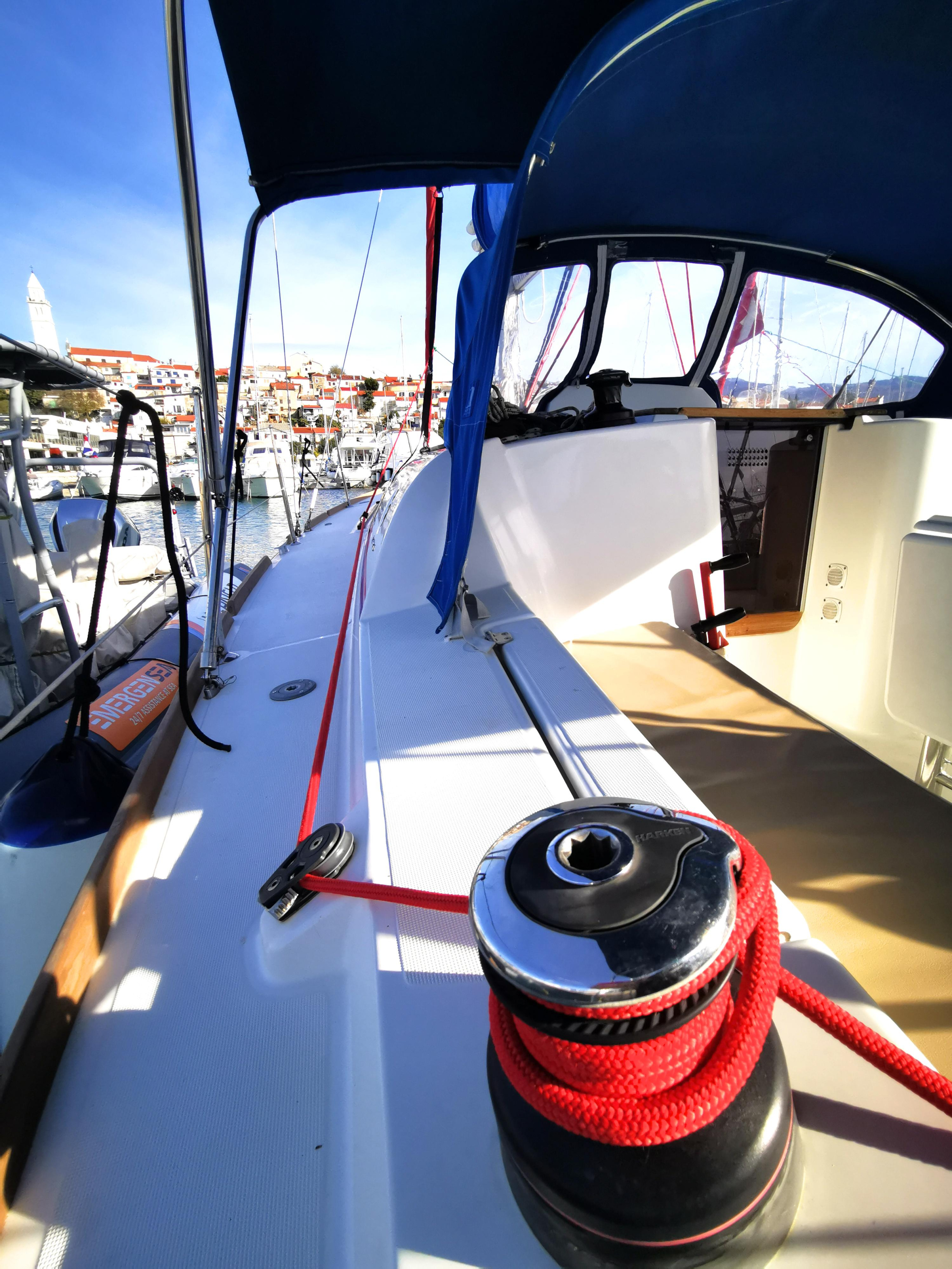 Photo #4 - Sun Odyssey 33i (Paola) in Novi Vinodolski - 9323