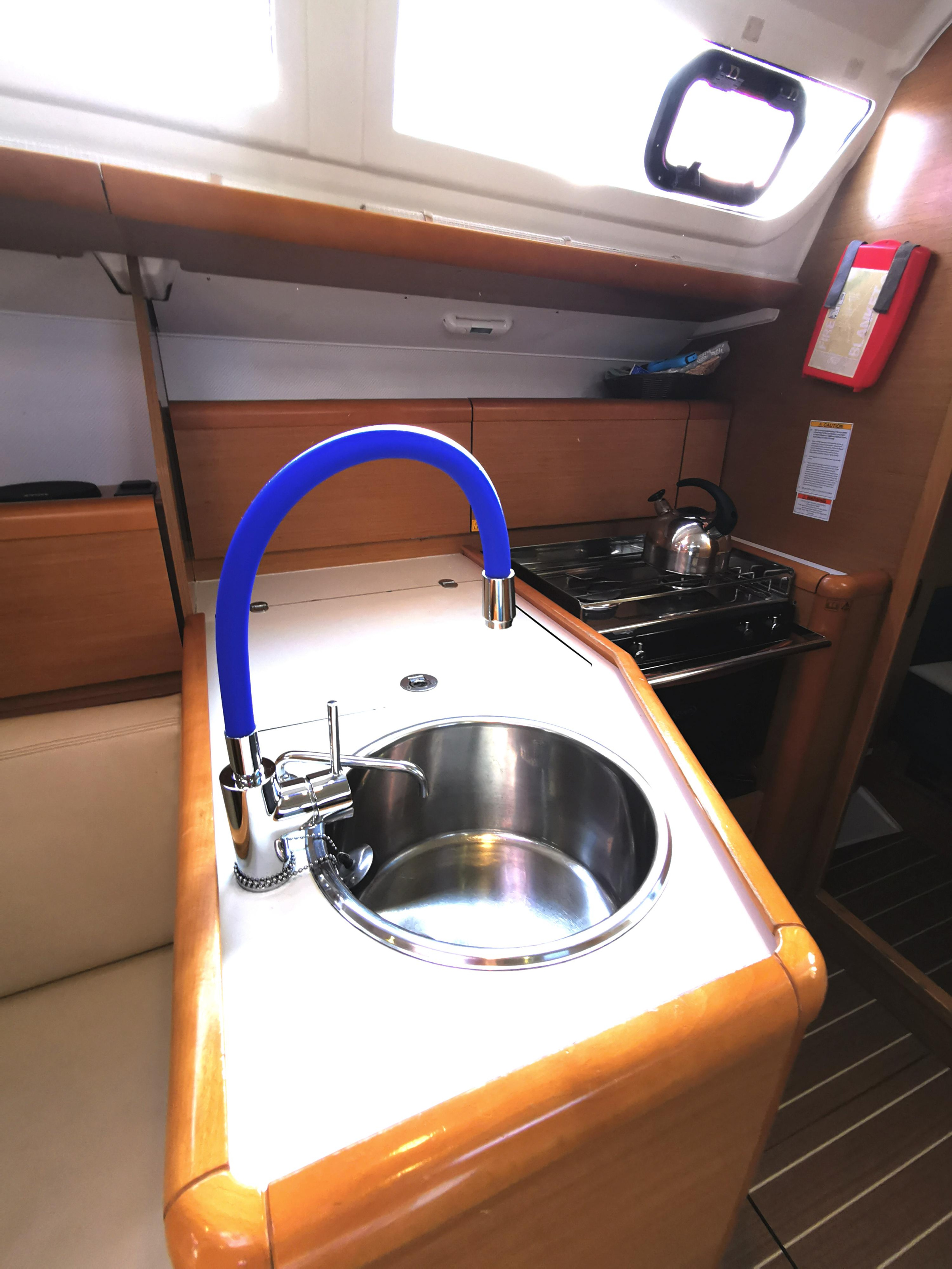 Photo #8 - Sun Odyssey 33i (Paola) in Novi Vinodolski - 9323
