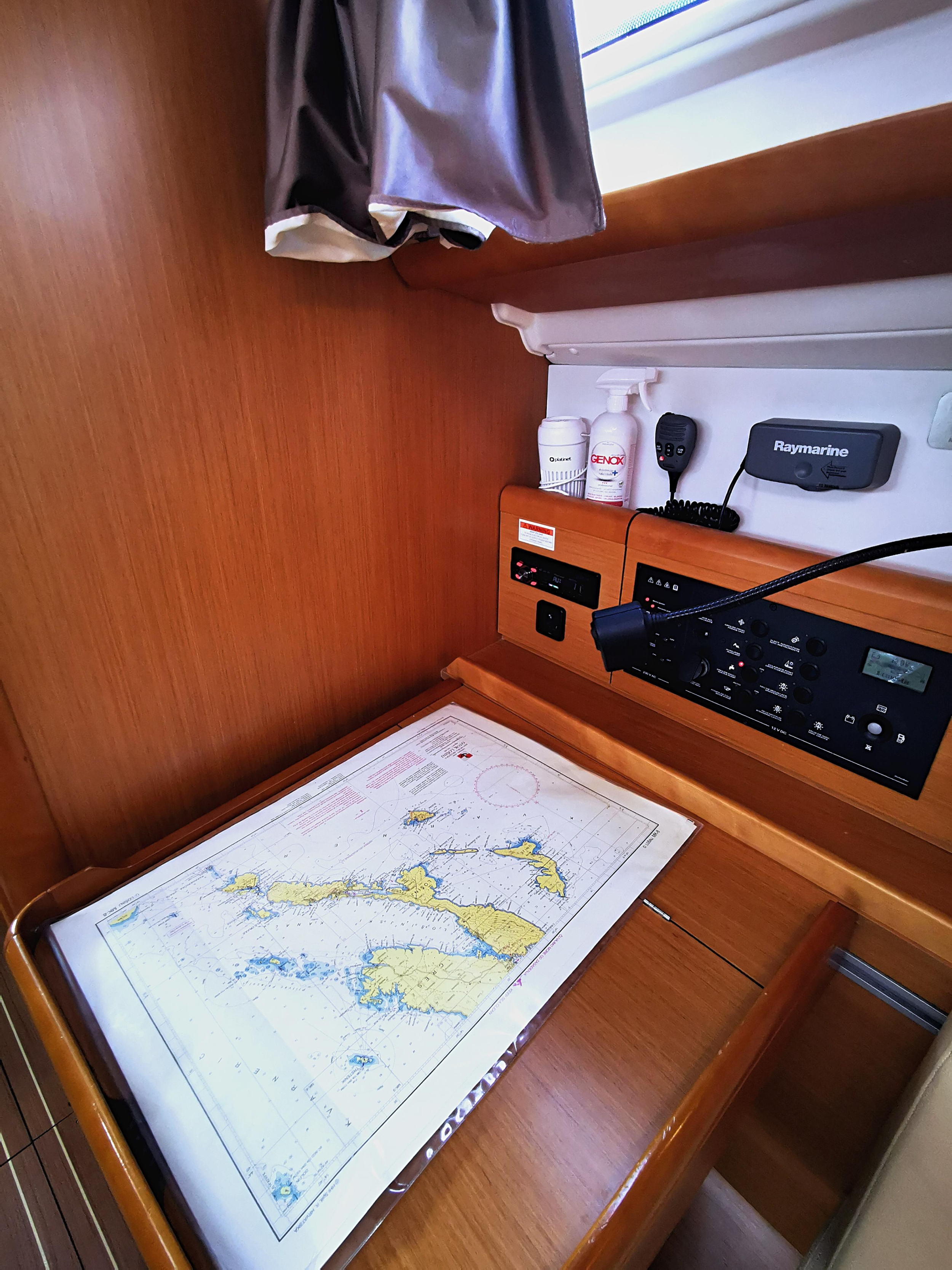 Photo #8 - Sun Odyssey 36i (Mia) en Novi Vinodolski - 9318