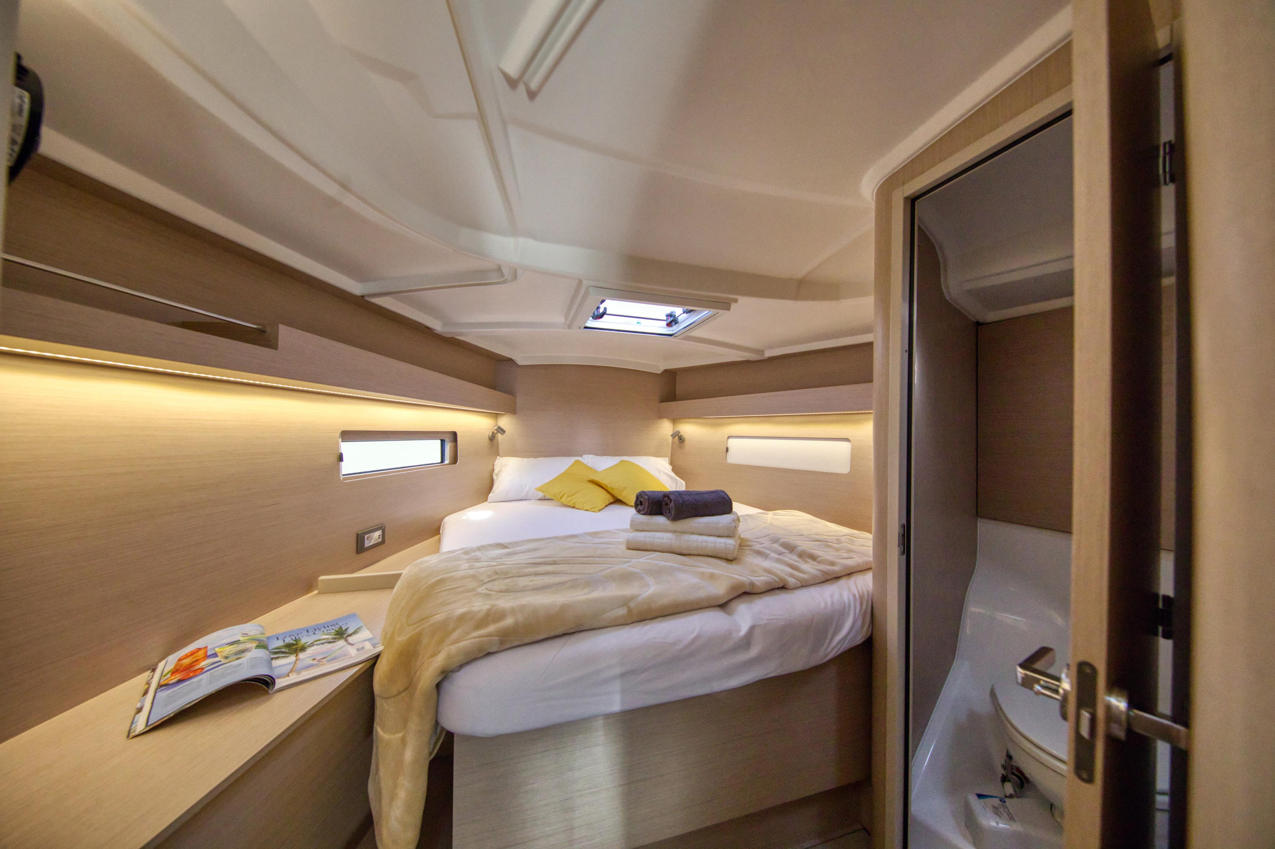 Photo #11 - Oceanis 40.1 (Aurelia) in Dubrovnik - 16553