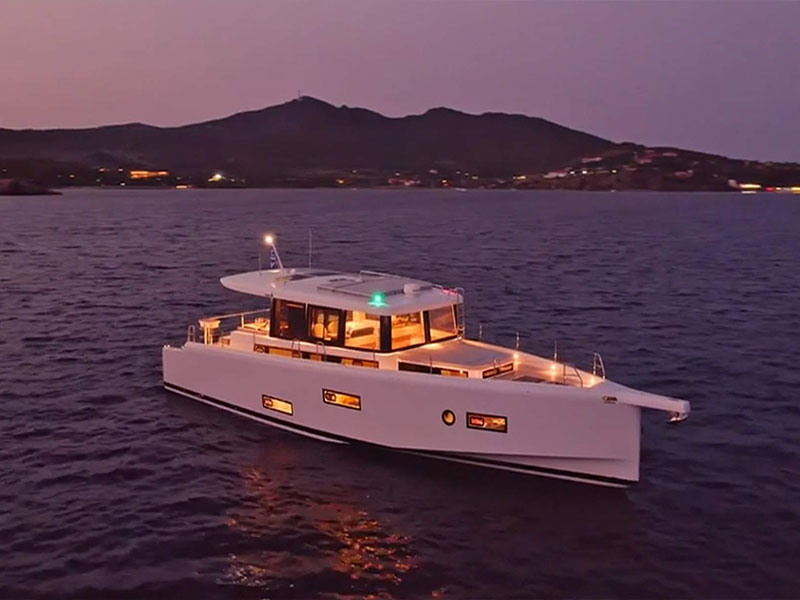 Photo #1 - Omikron OT60 (O Yachts) in Mykonos - 17448