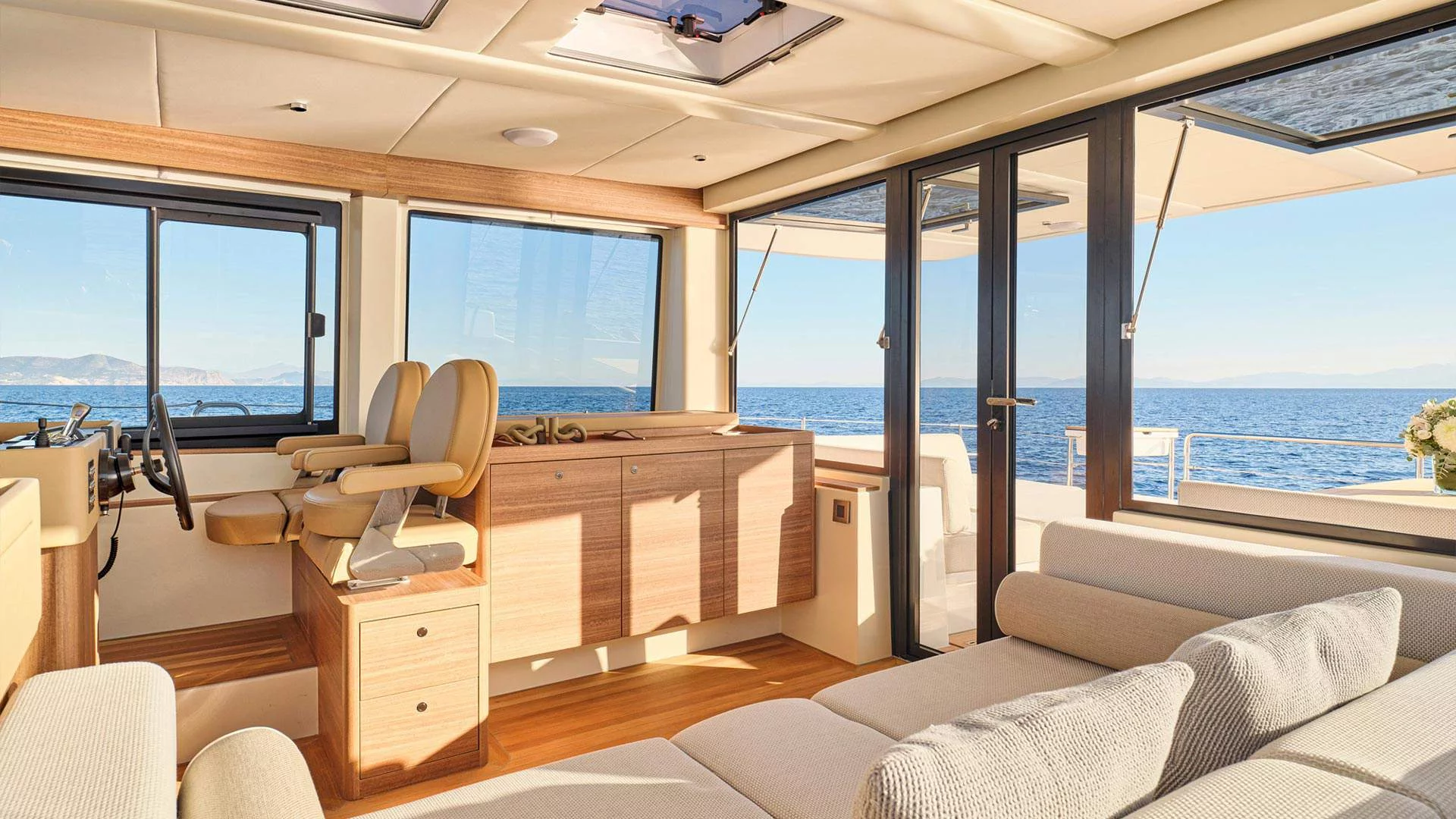 Omikron OT60 (O Yachts)  - 1