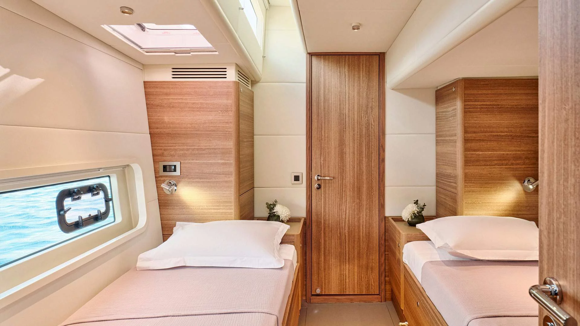 Omikron OT60 (O Yachts)  - 14