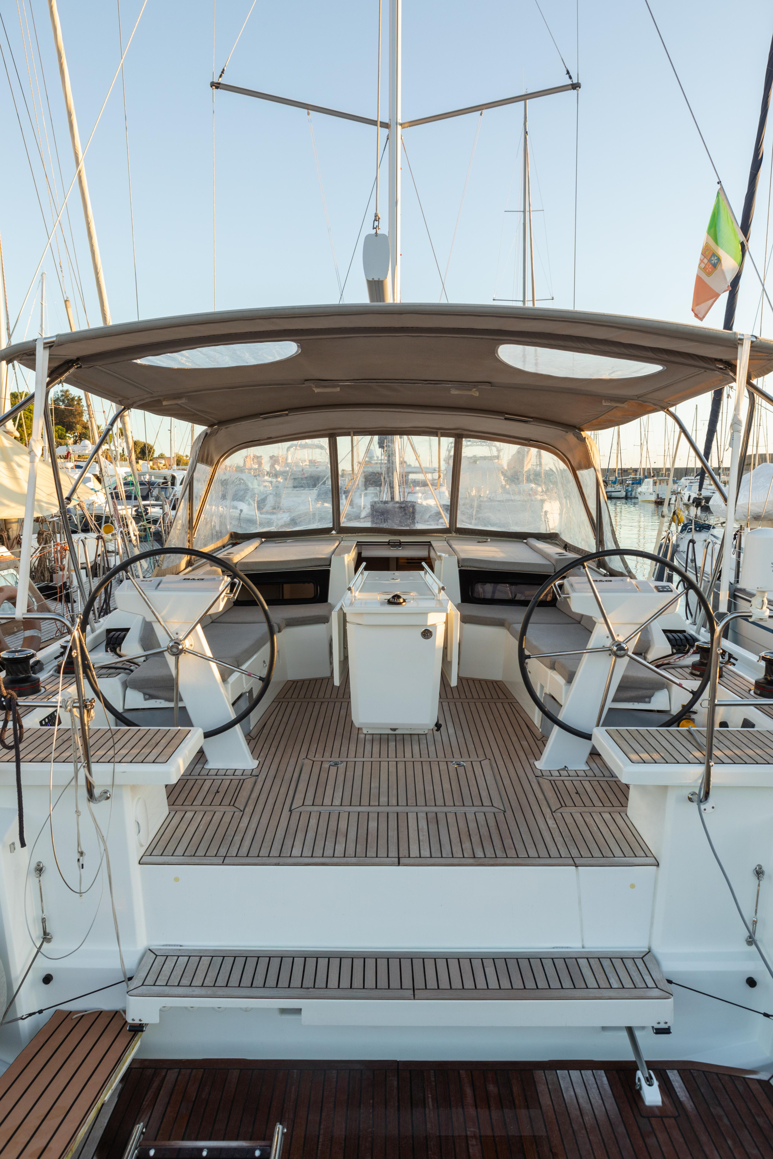 Photo #16 - Oceanis 46.1 (Giugioma) in Palermo - 11693