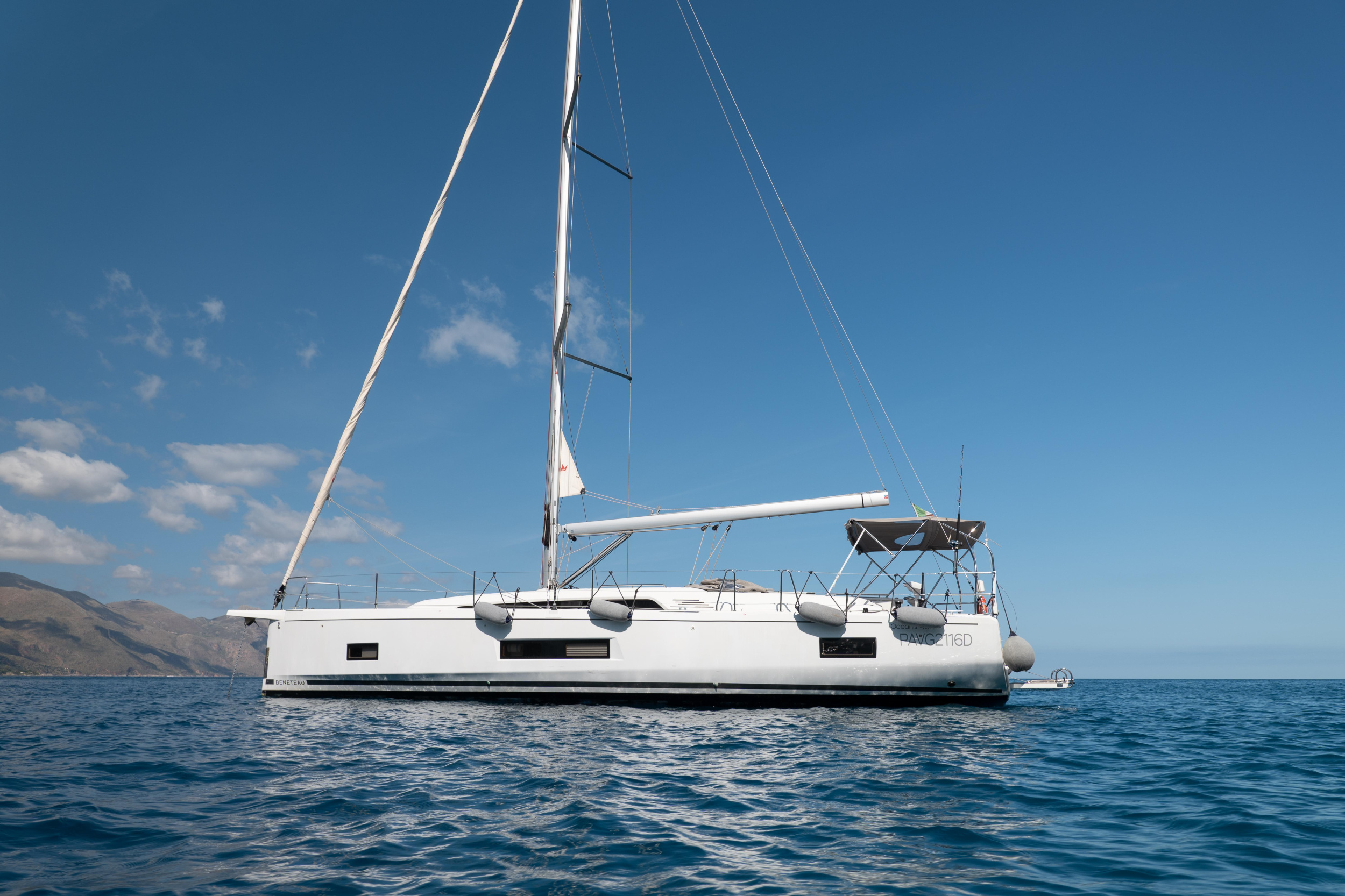 Photo #19 - Oceanis 46.1 (Giugioma) in Palermo - 11693