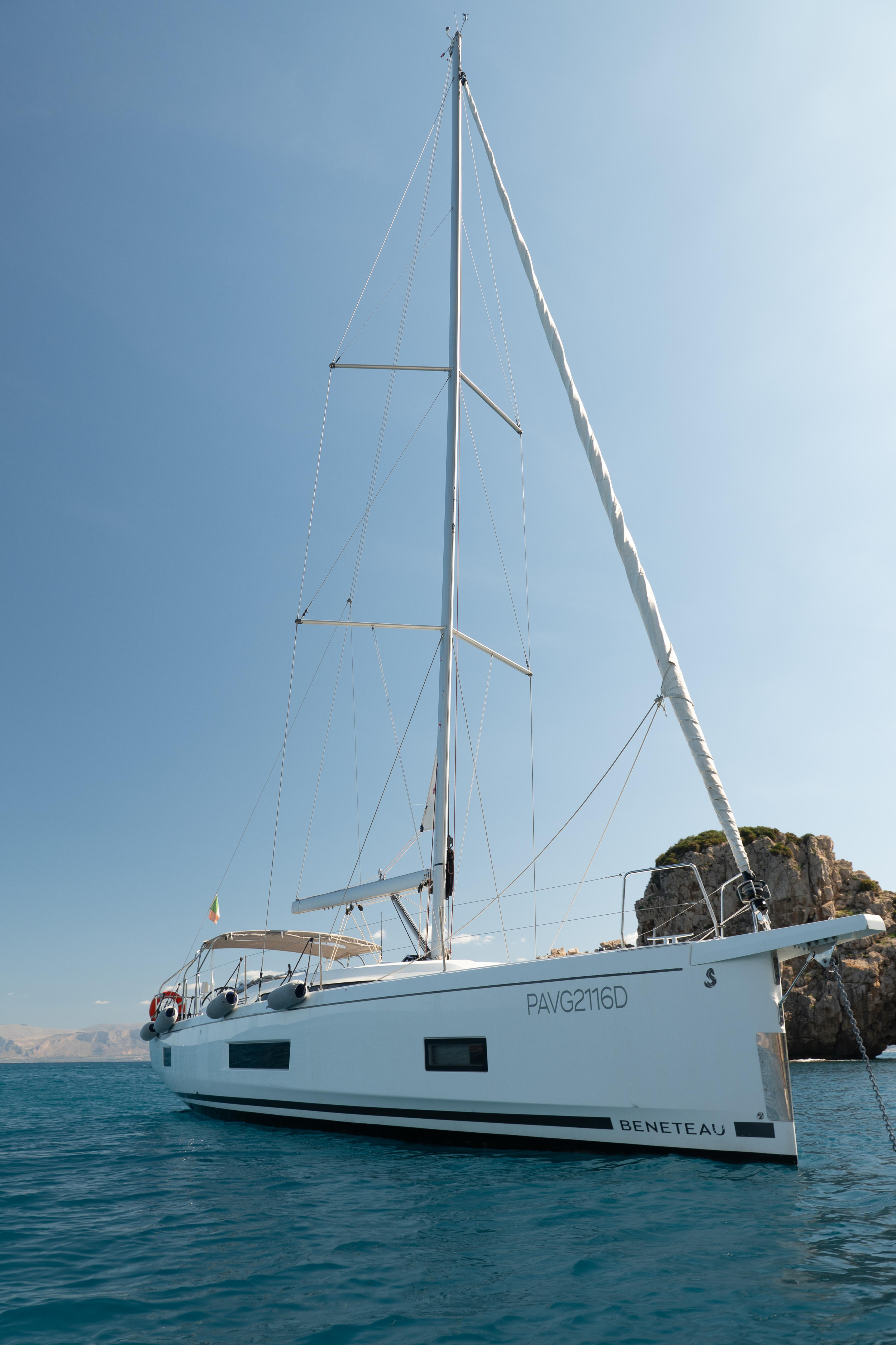 Photo #15 - Oceanis 46.1 (Giugioma) in Palermo - 11693