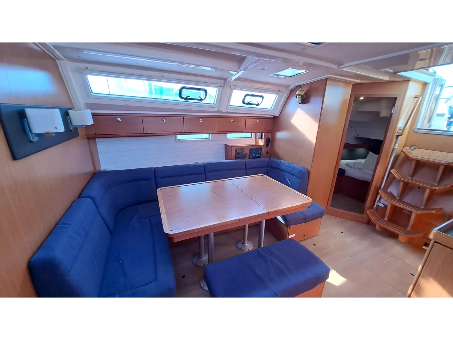 Bavaria Cruiser 46 (Pimpinella) Interior image - 3