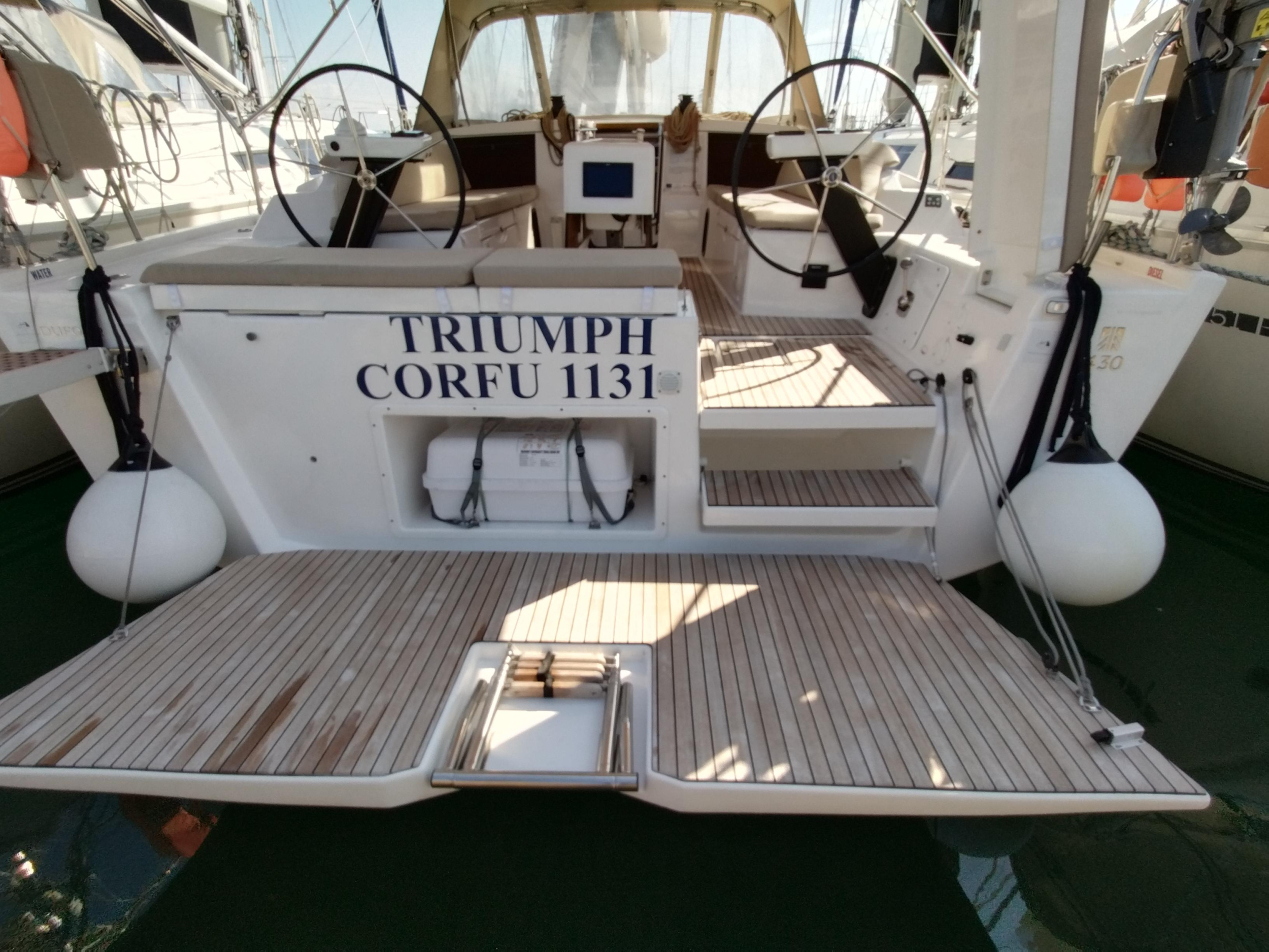 Photo #12 - Dufour 430 (Triumph) in Korfu - 14000