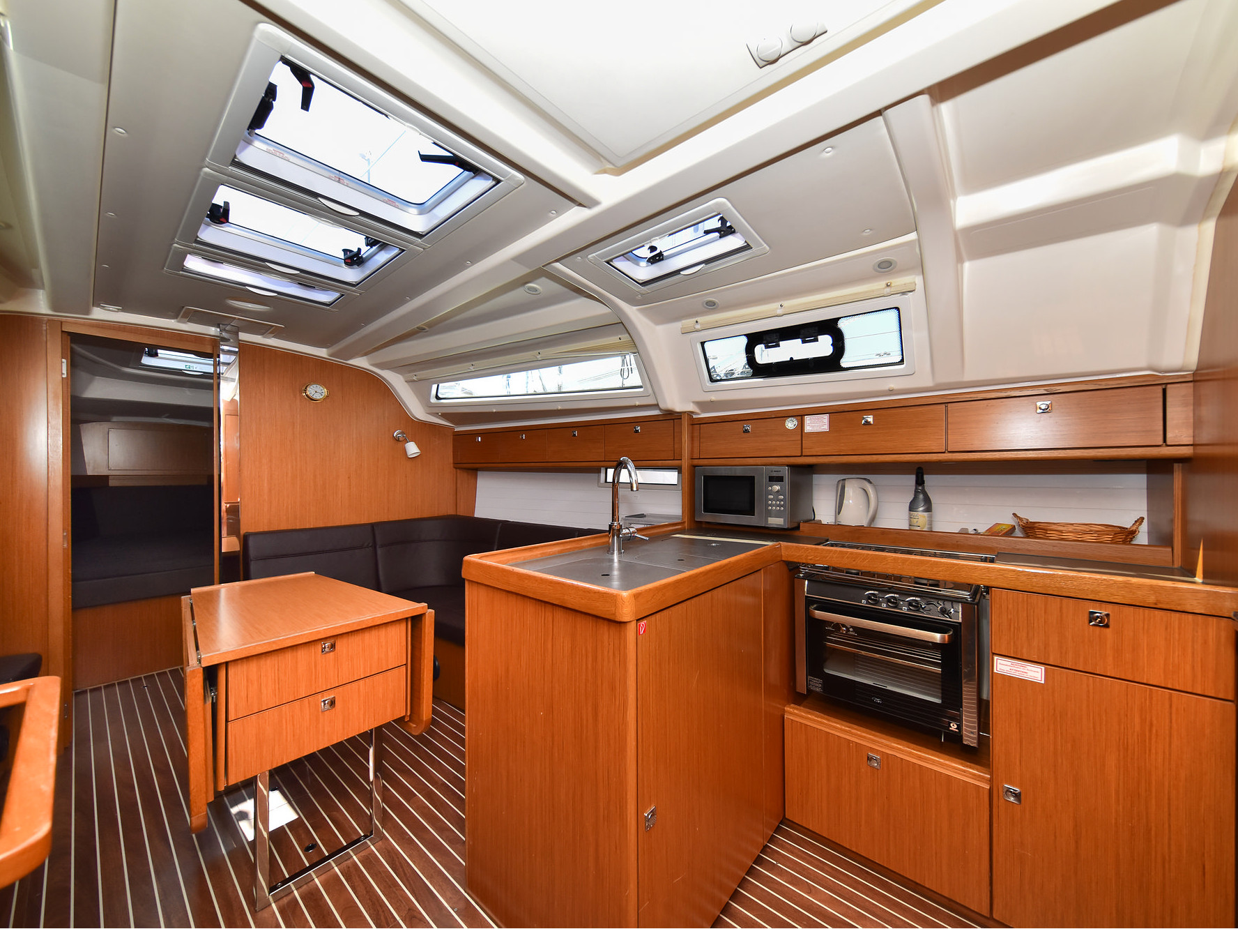 Photo #5 - Bavaria 37 (Viviana) en Zadar - 16432