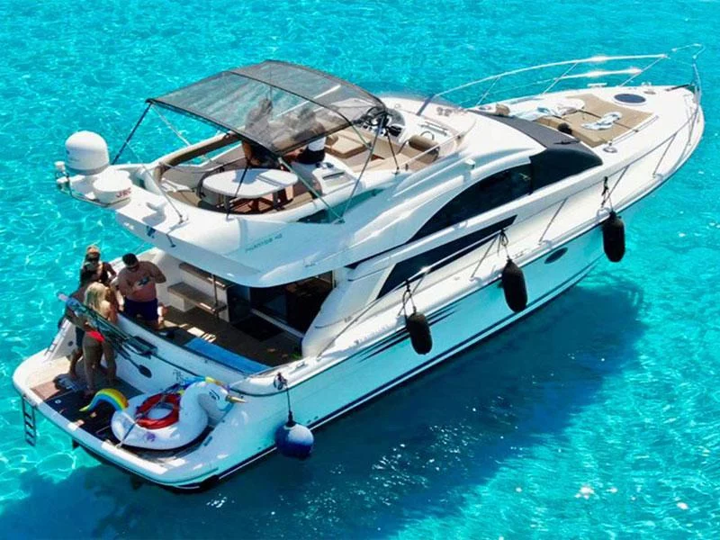 Fairline Phantom 43ft (Fairline) Main image - 0