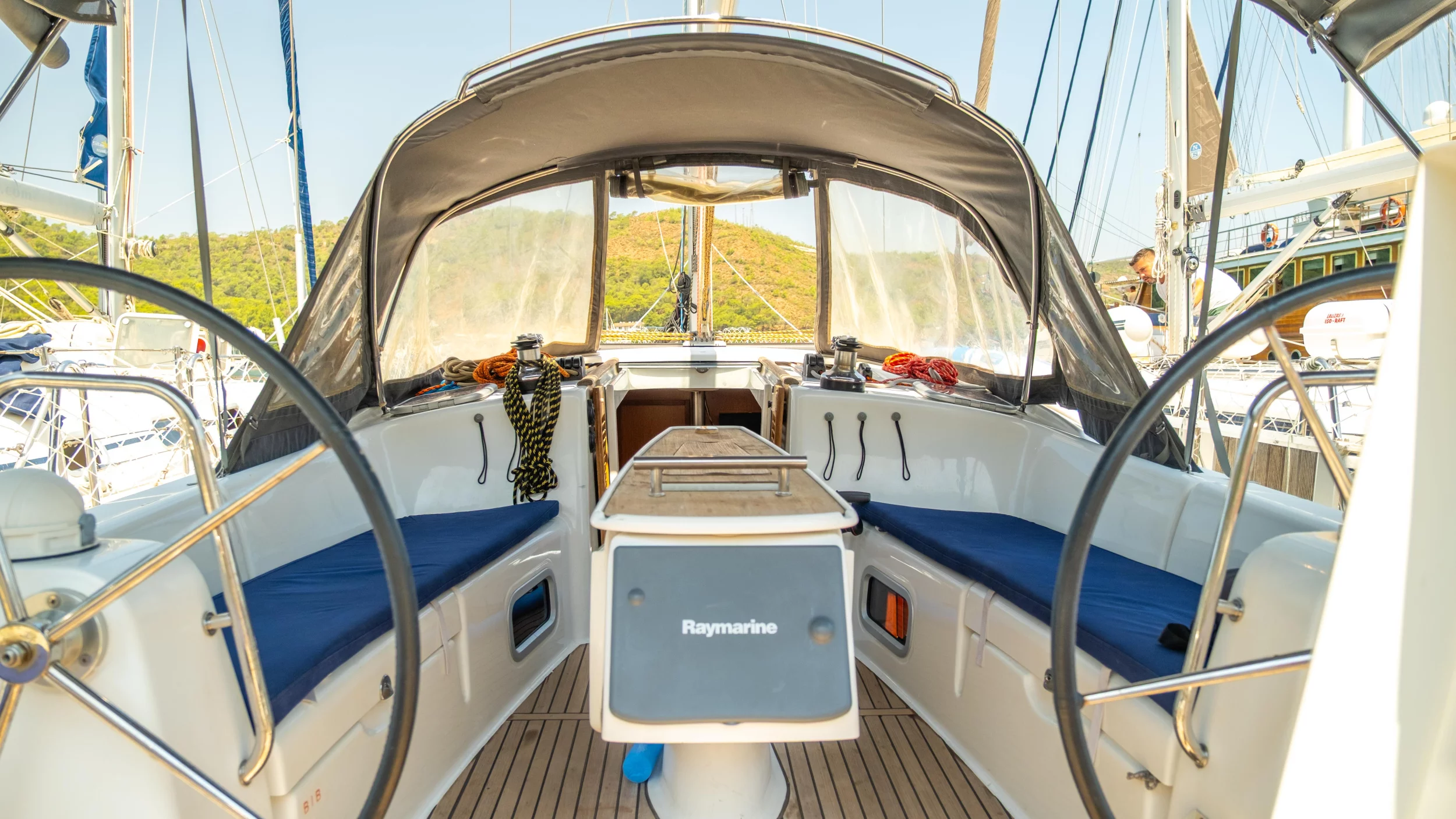 Oceanis 40 (Safir)  - 7