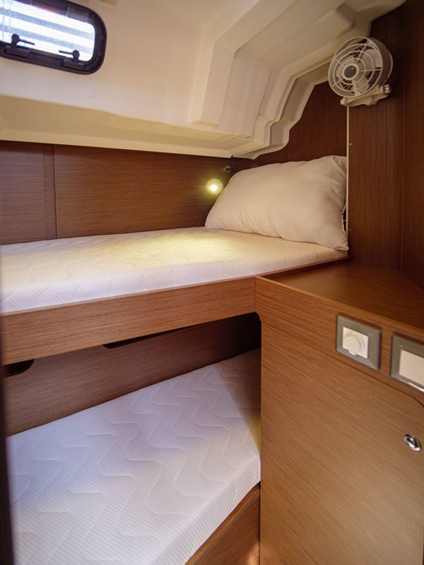Photo #7 - Oceanis 46.1 (5/3) (Layla) in Volos - 14507