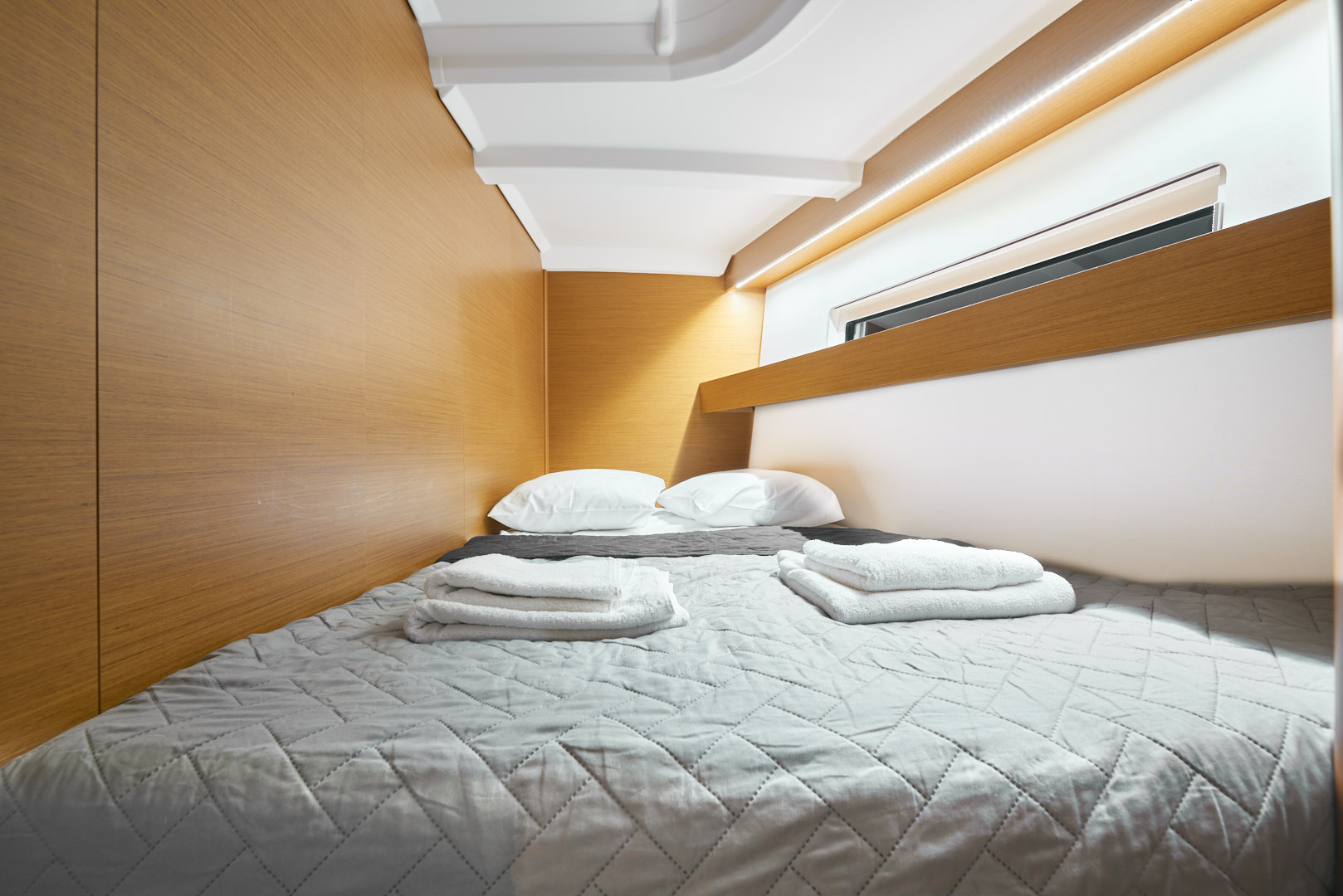 Photo #12 - Sun Odyssey 440 (Nymeria | Water-maker, Solar Panel, Teak Cockpit) en Atenas - 13069