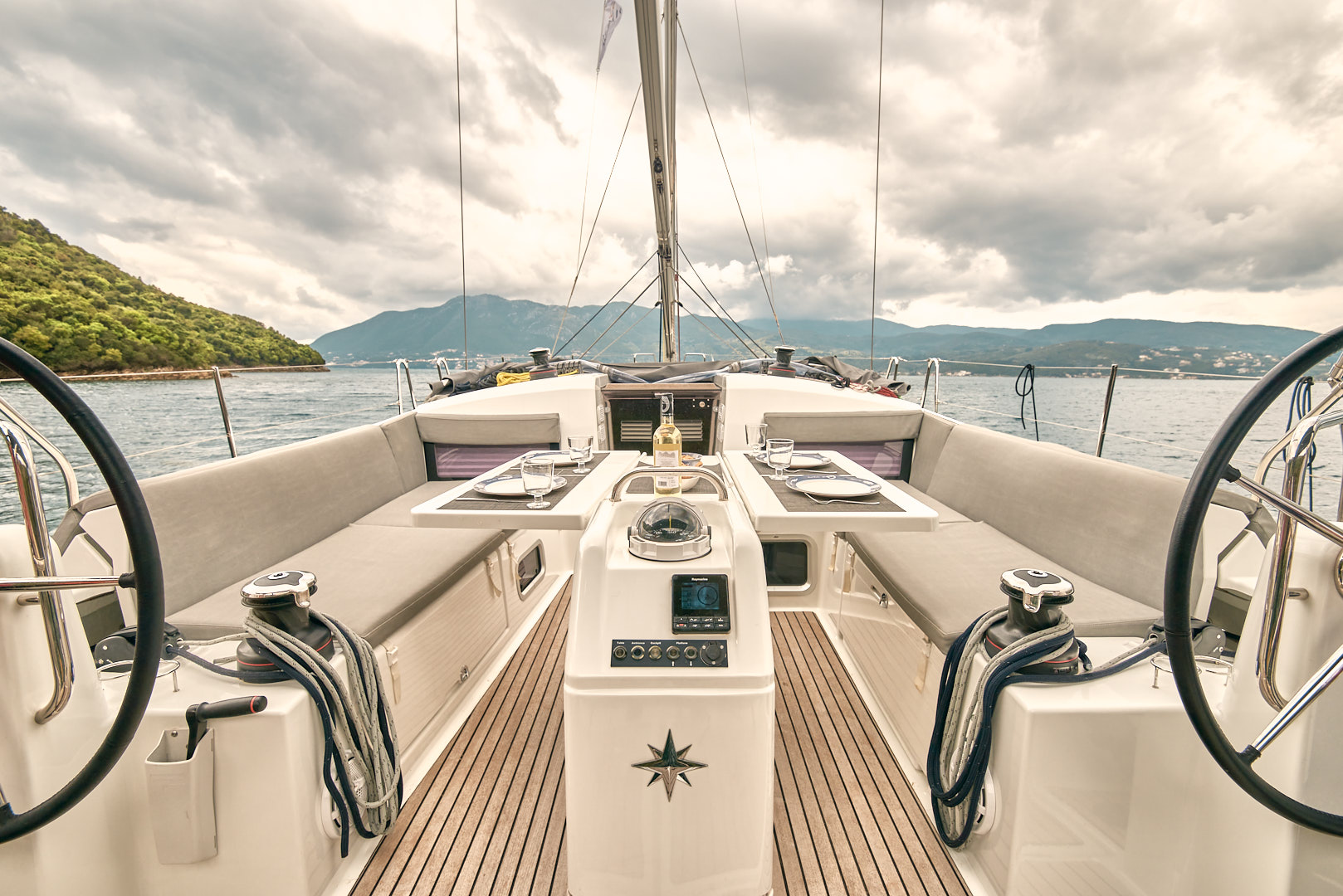 Photo #19 - Sun Odyssey 440 (Nymeria | Water-maker, Solar Panel, Teak Cockpit) en Atenas - 13069