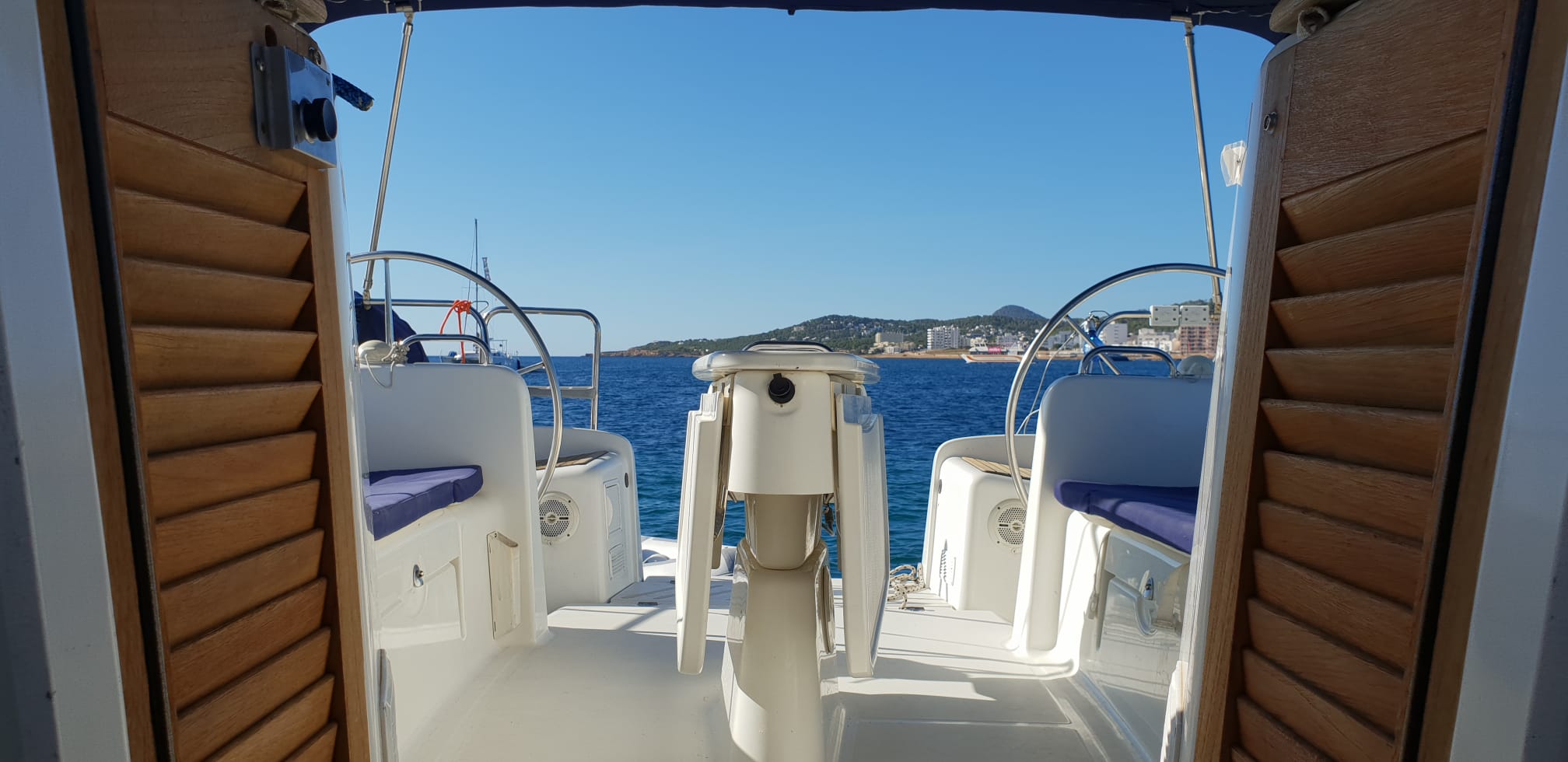 Photo #7 - Cyclades 50.4 (KATE) in Rom - 16013