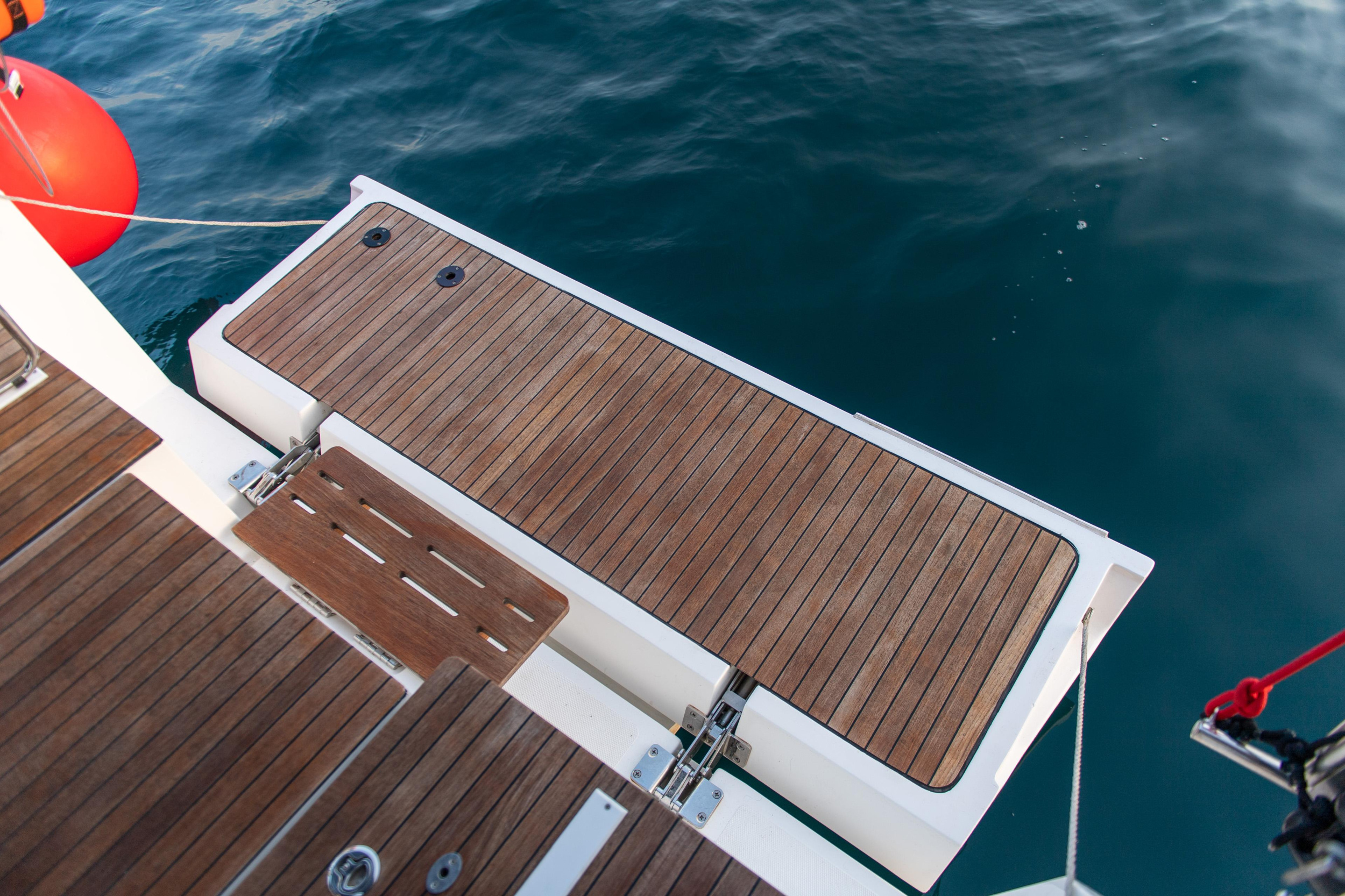 Photo #11 - Bavaria C42 (Karpouzi |, Bow Thruster, Full teak deck) in Preveza - 13468