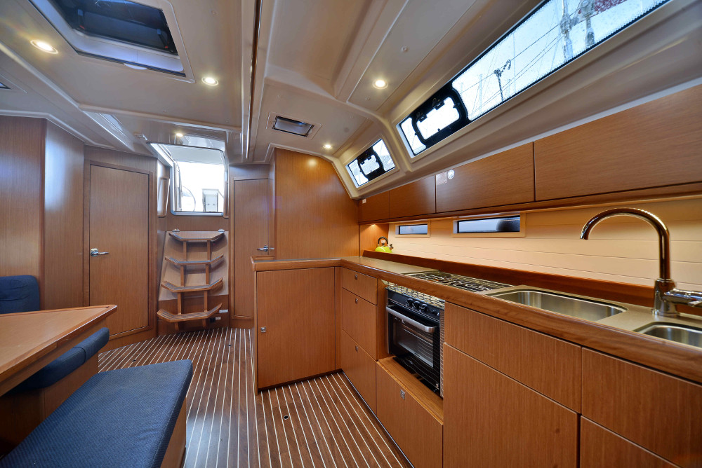 Photo #7 - Bavaria 46 Cruiser (Aelia) in Nea Peramos - 17734