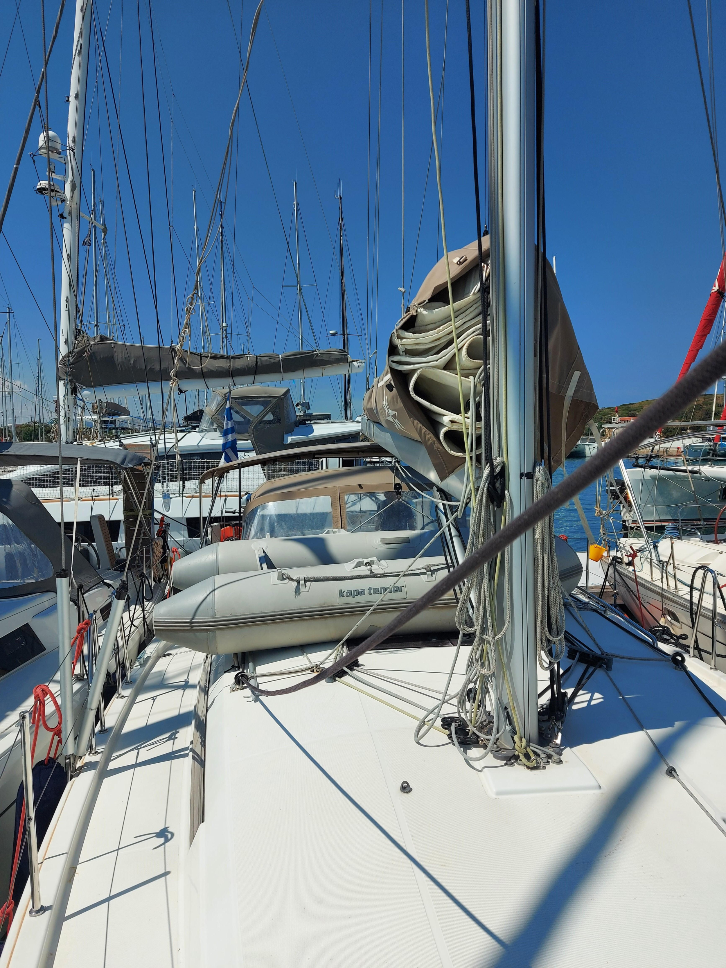 Photo #4 - Sun Odyssey 410 (Evelina) in Lavrion - 15591