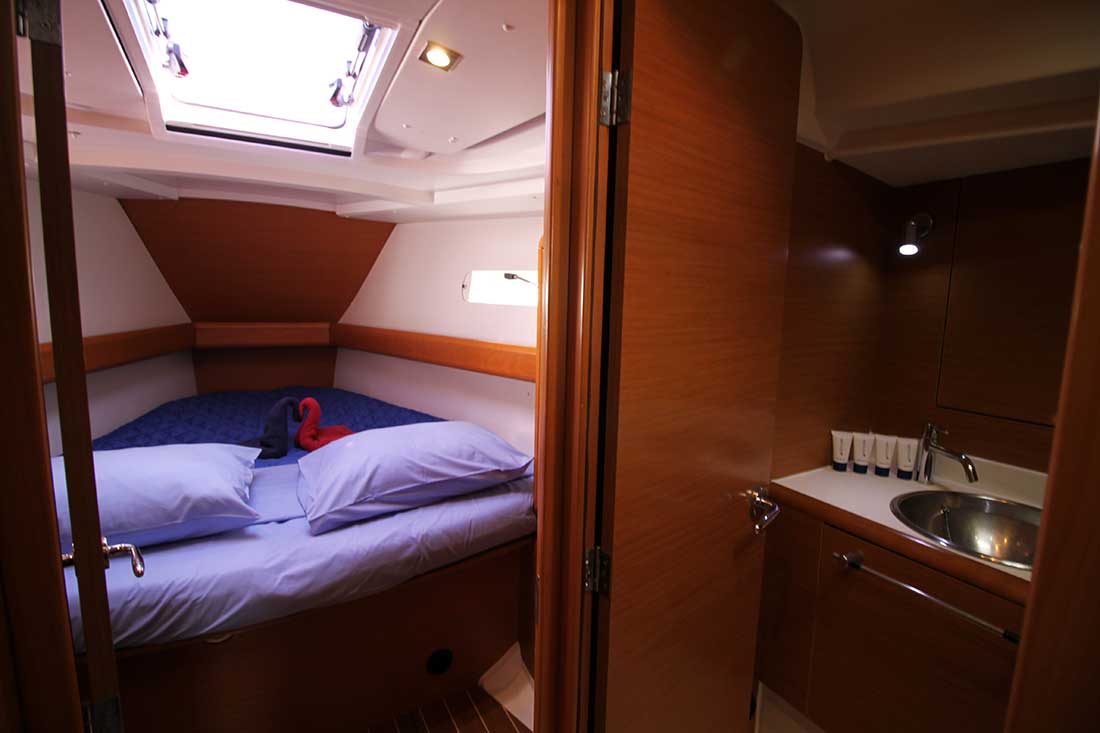 Photo #7 - Sun Odyssey 439 (Lucky 7 - Refit 2021) en Athènes - 12038
